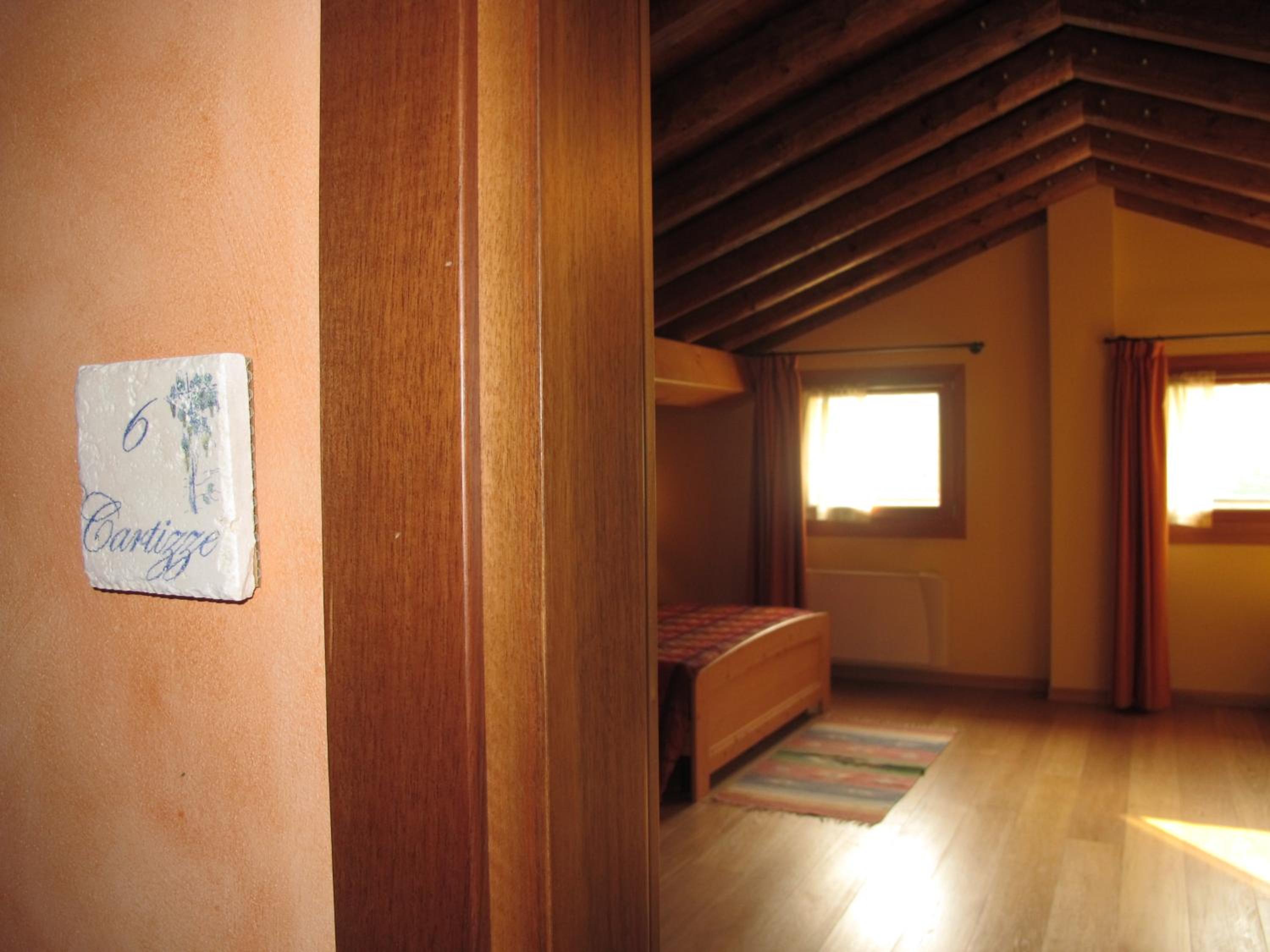 Quadruple Room - Photo 5
