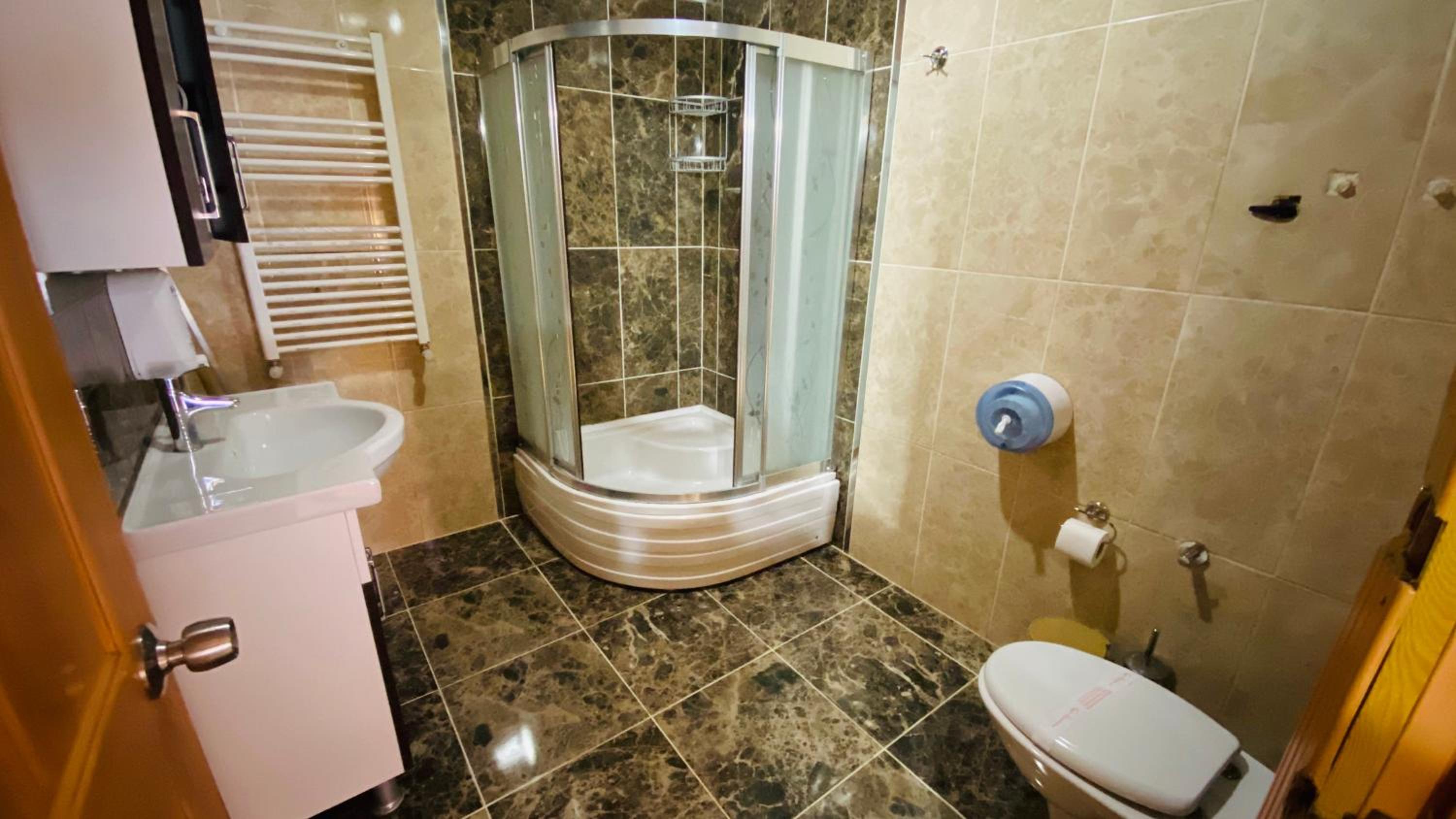 One-Bedroom Apartment with Garden View and Balcony (6 Adults) photo 2