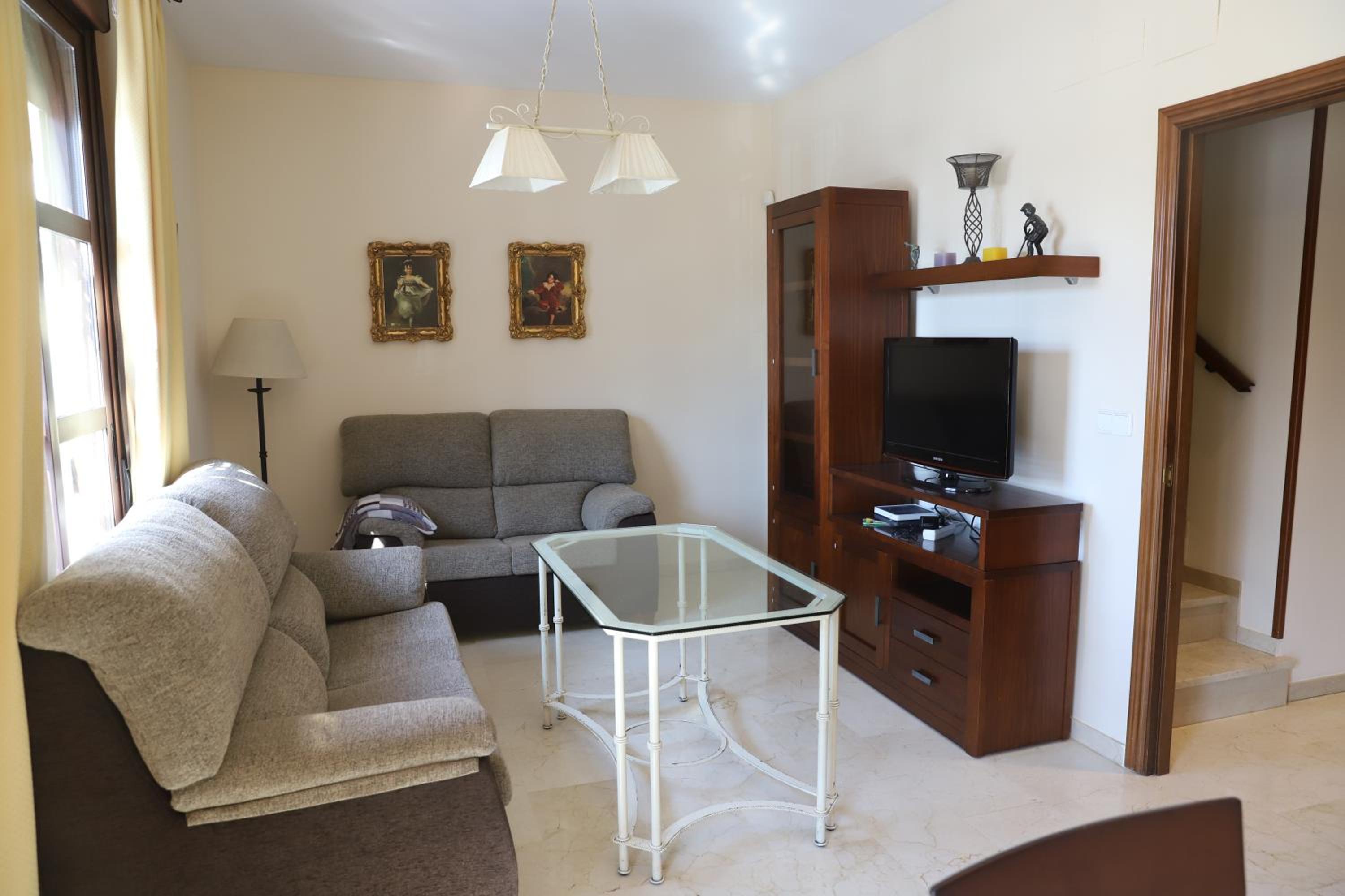 Three-Bedroom Apartment - Photo 125