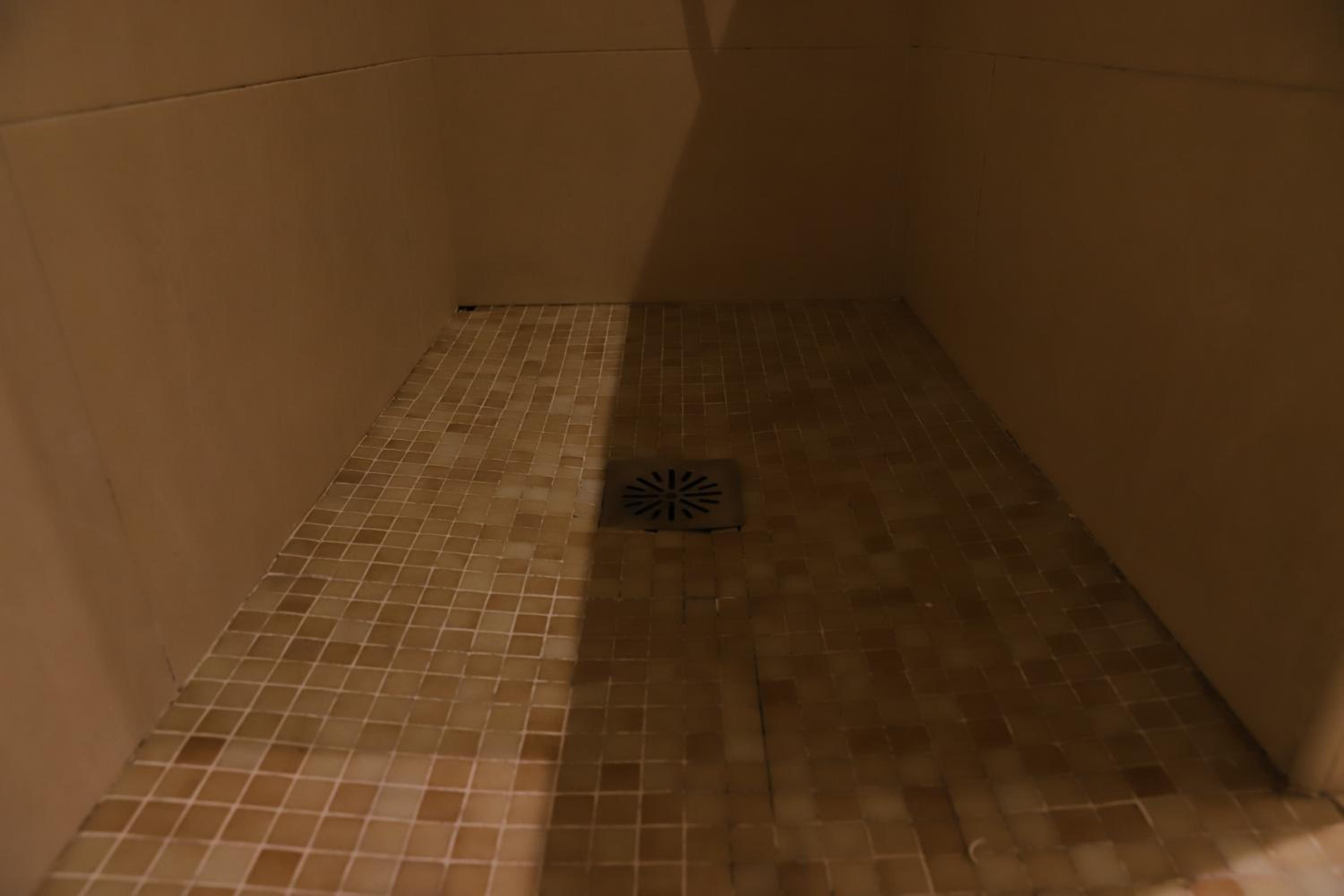 Three-Bedroom Apartment - Photo 129
