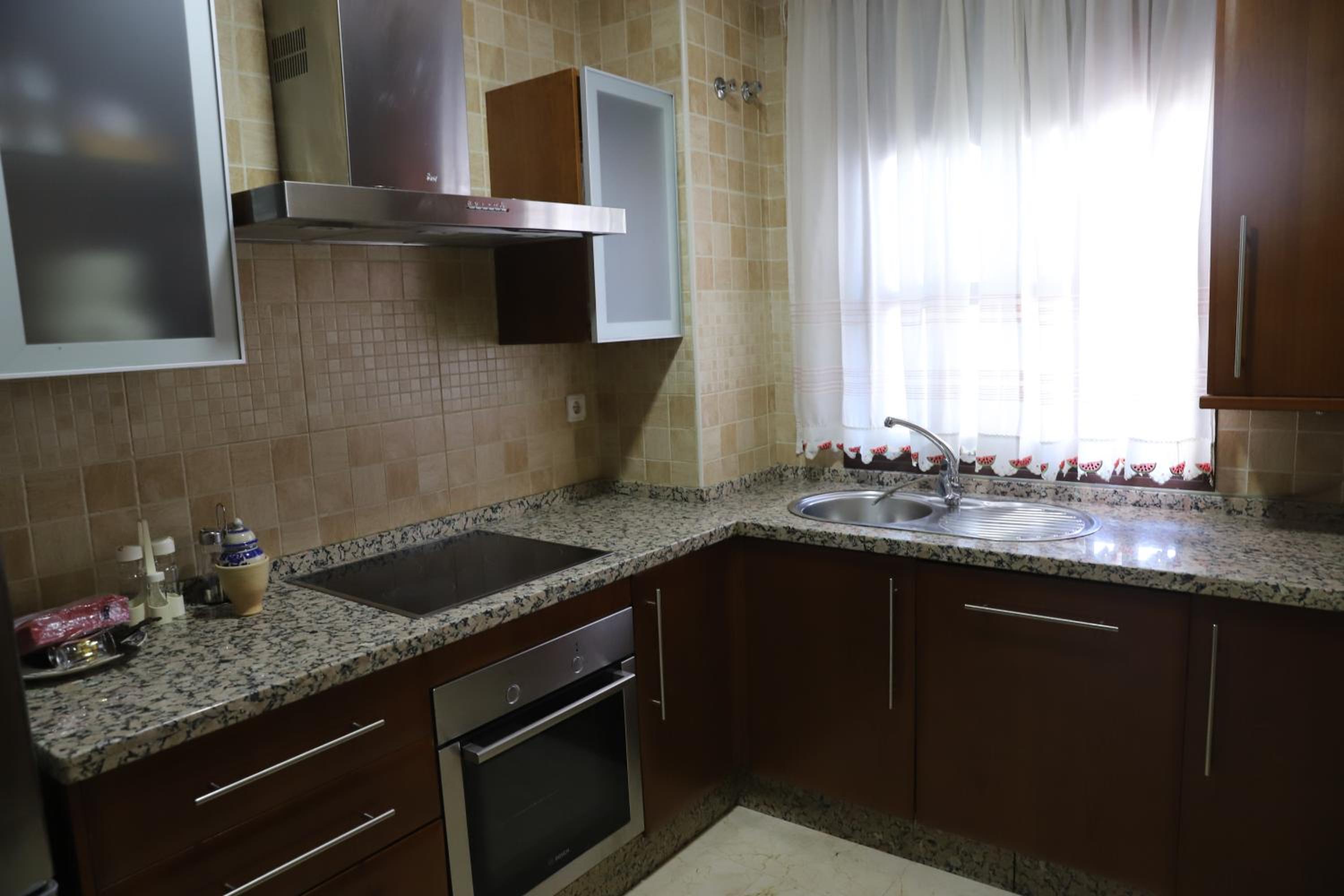 Three-Bedroom Apartment - Photo 118