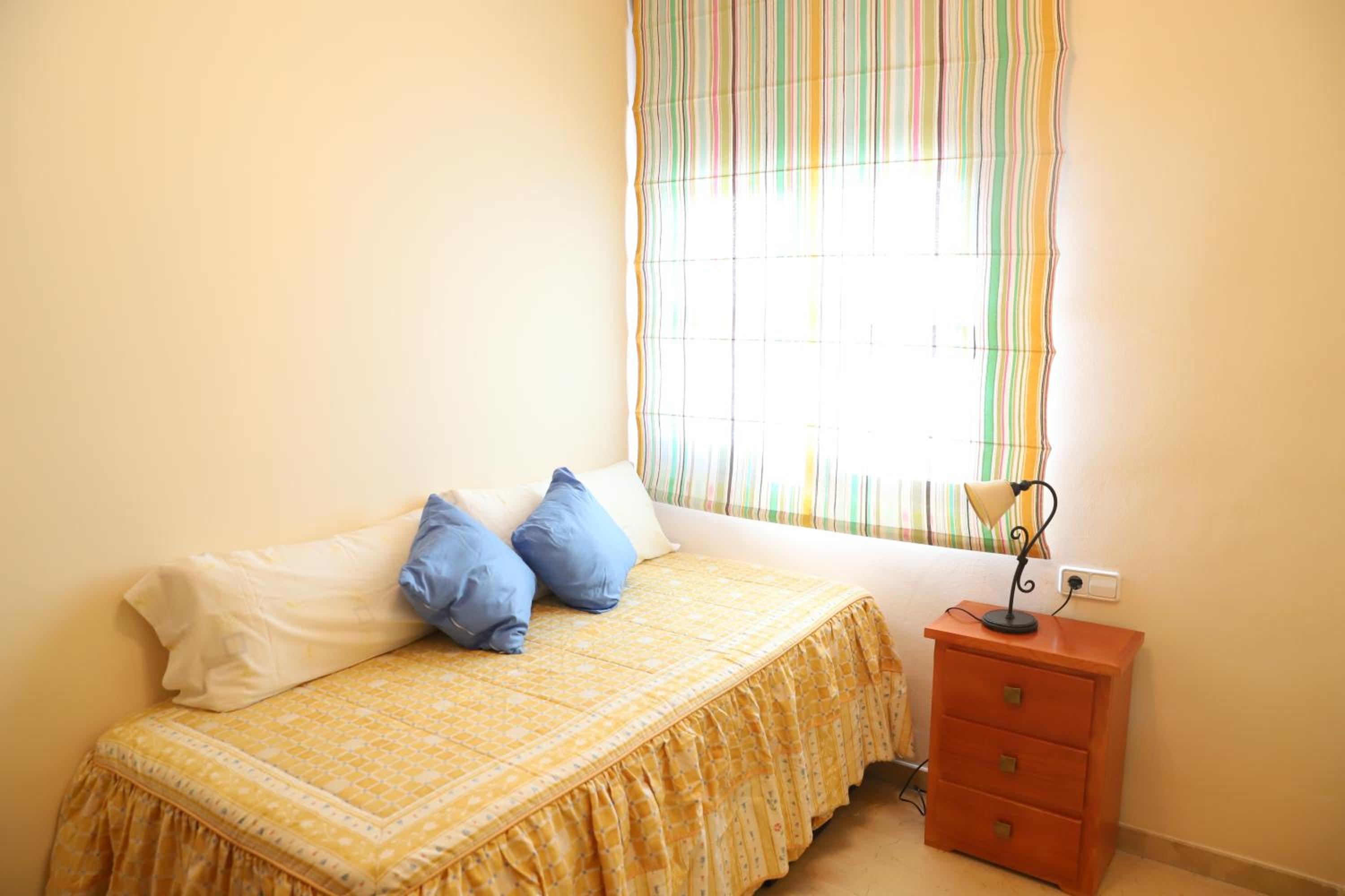 Three-Bedroom Apartment - Photo 41