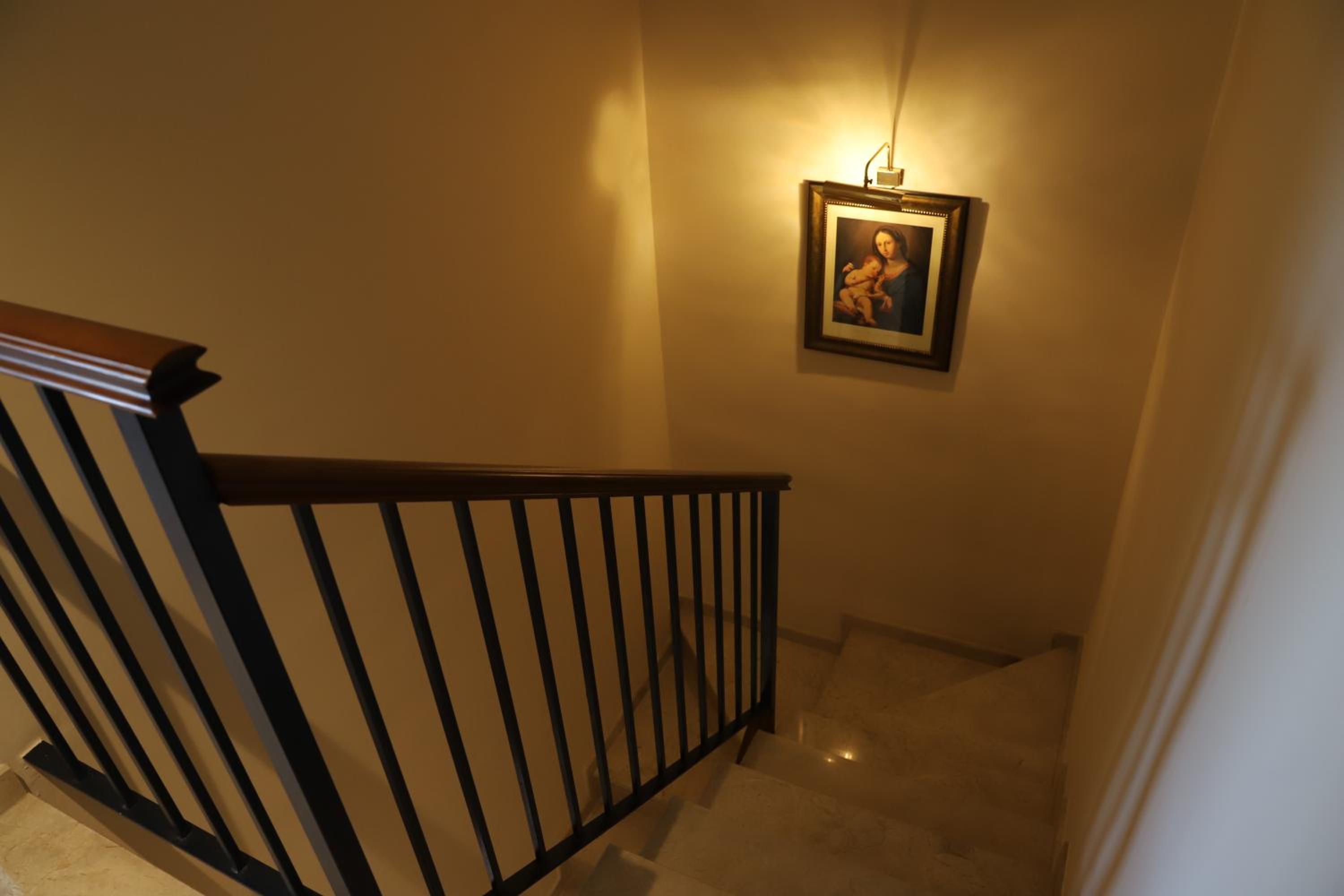 Three-Bedroom Apartment - Photo 7