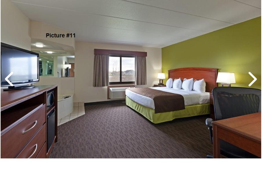 One-Bedroom Luxury King Suite - Non-Smoking photo 2