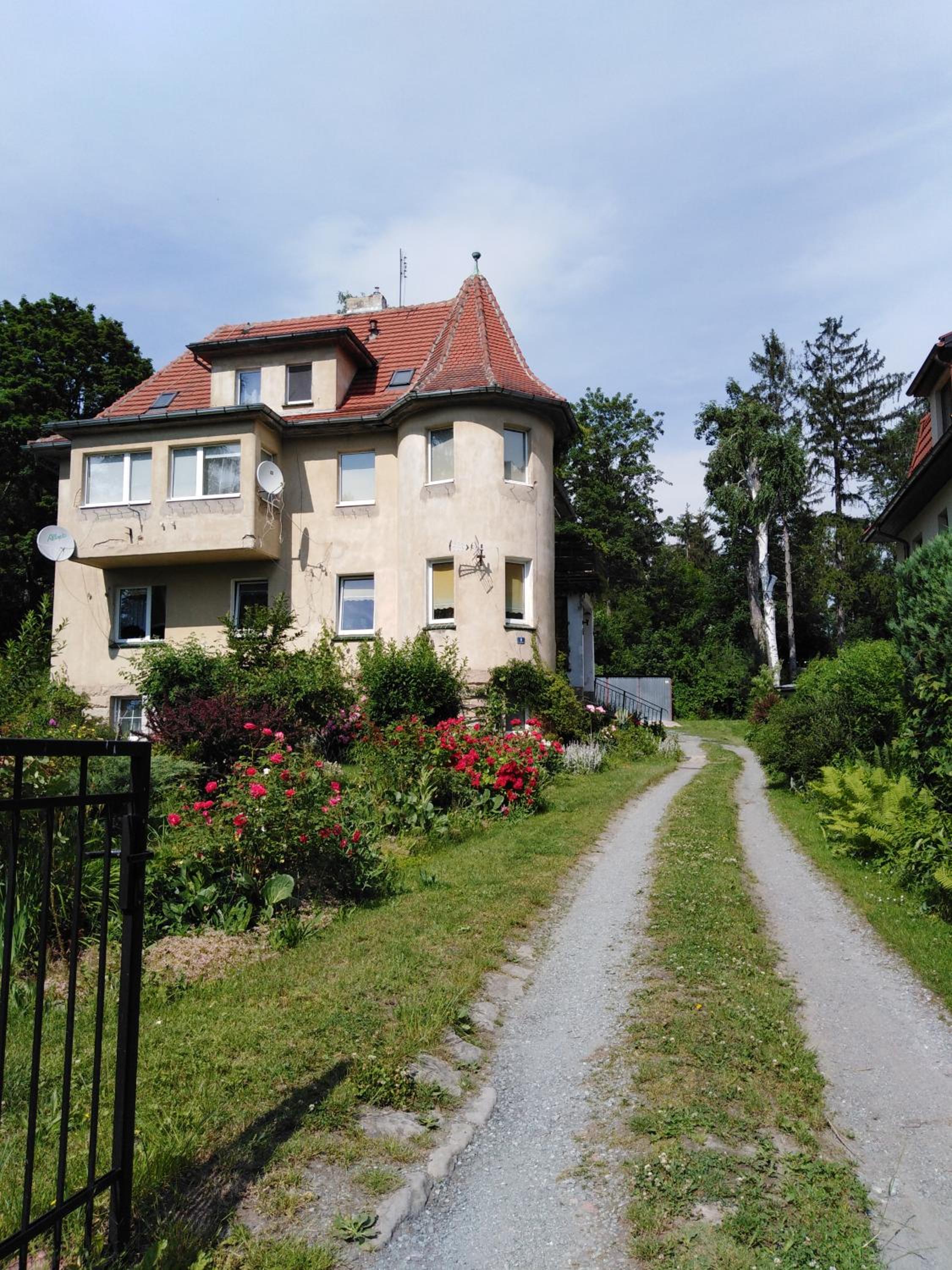 Apartment with Balcony