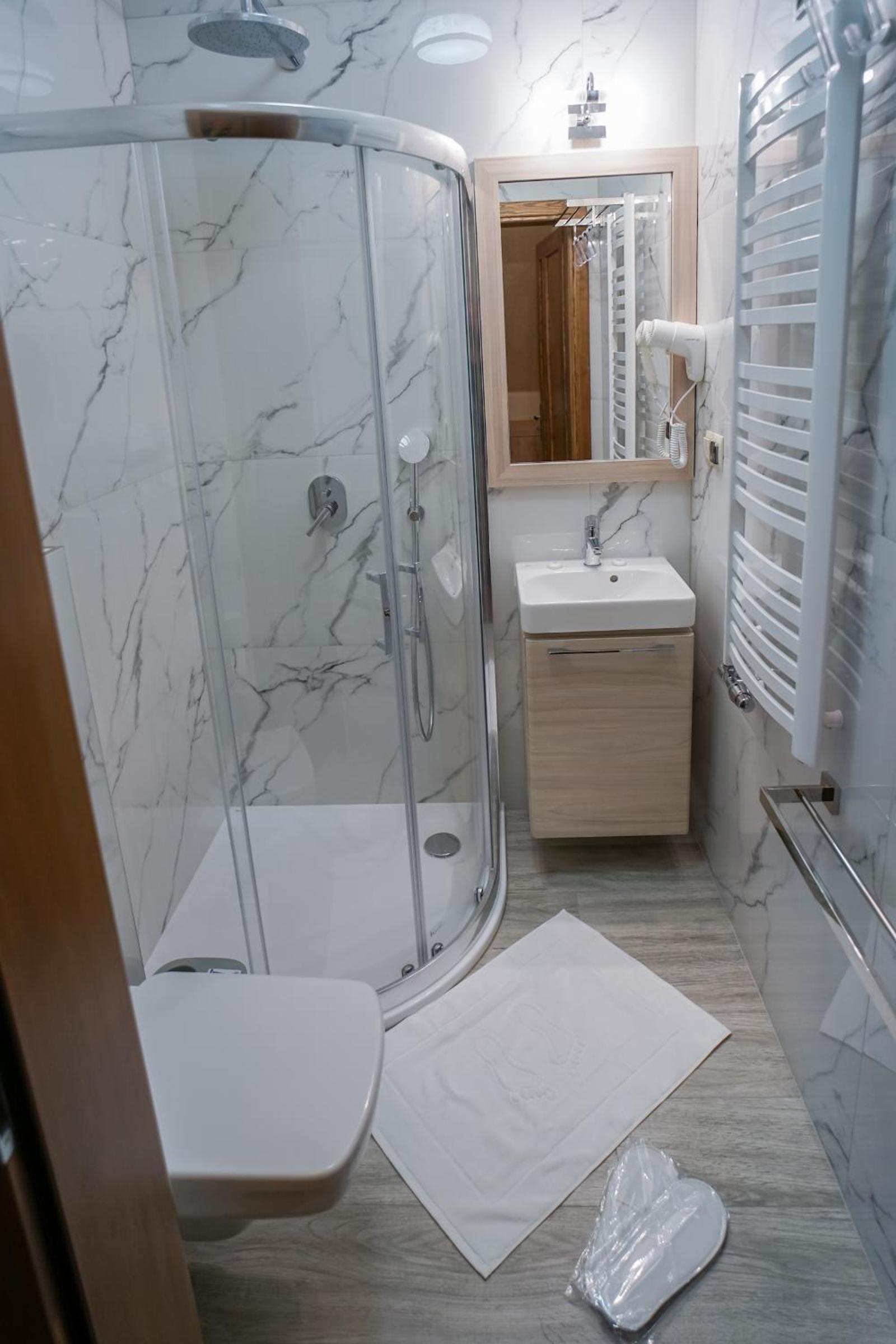 Duplex Apartment - Photo 16