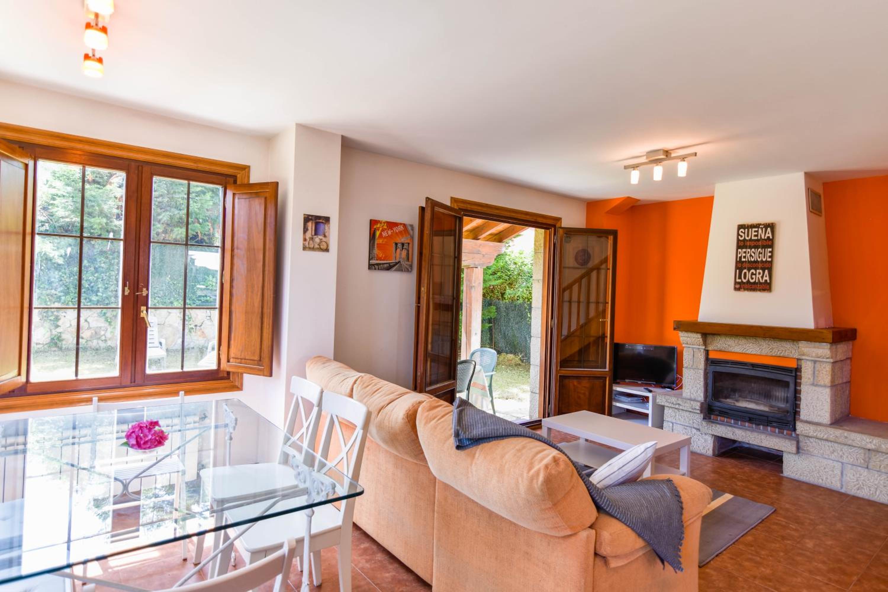 Casa de cuatro habitaciones
