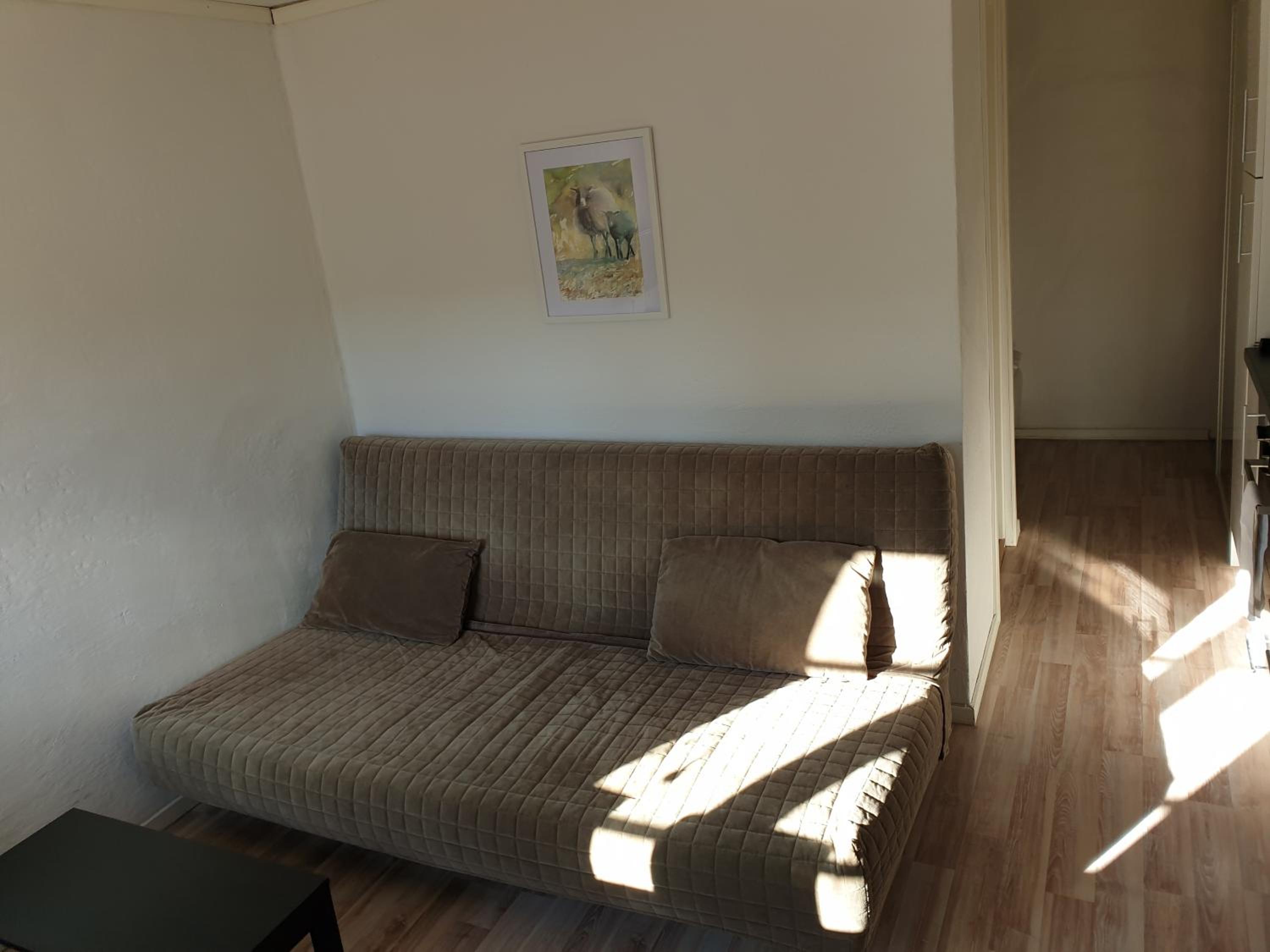 Apartment photo 2