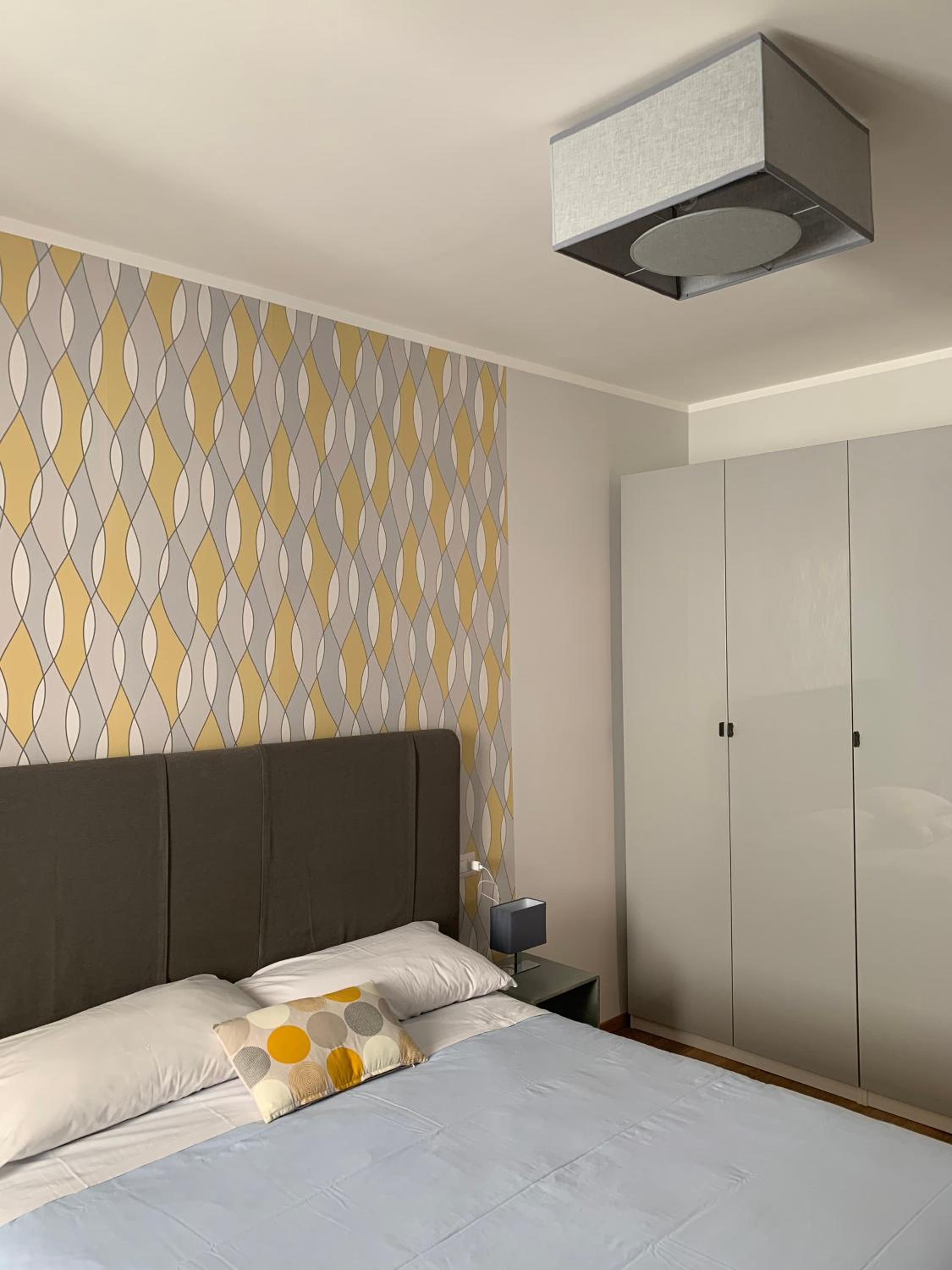 Two-Bedroom Apartment - Photo 7