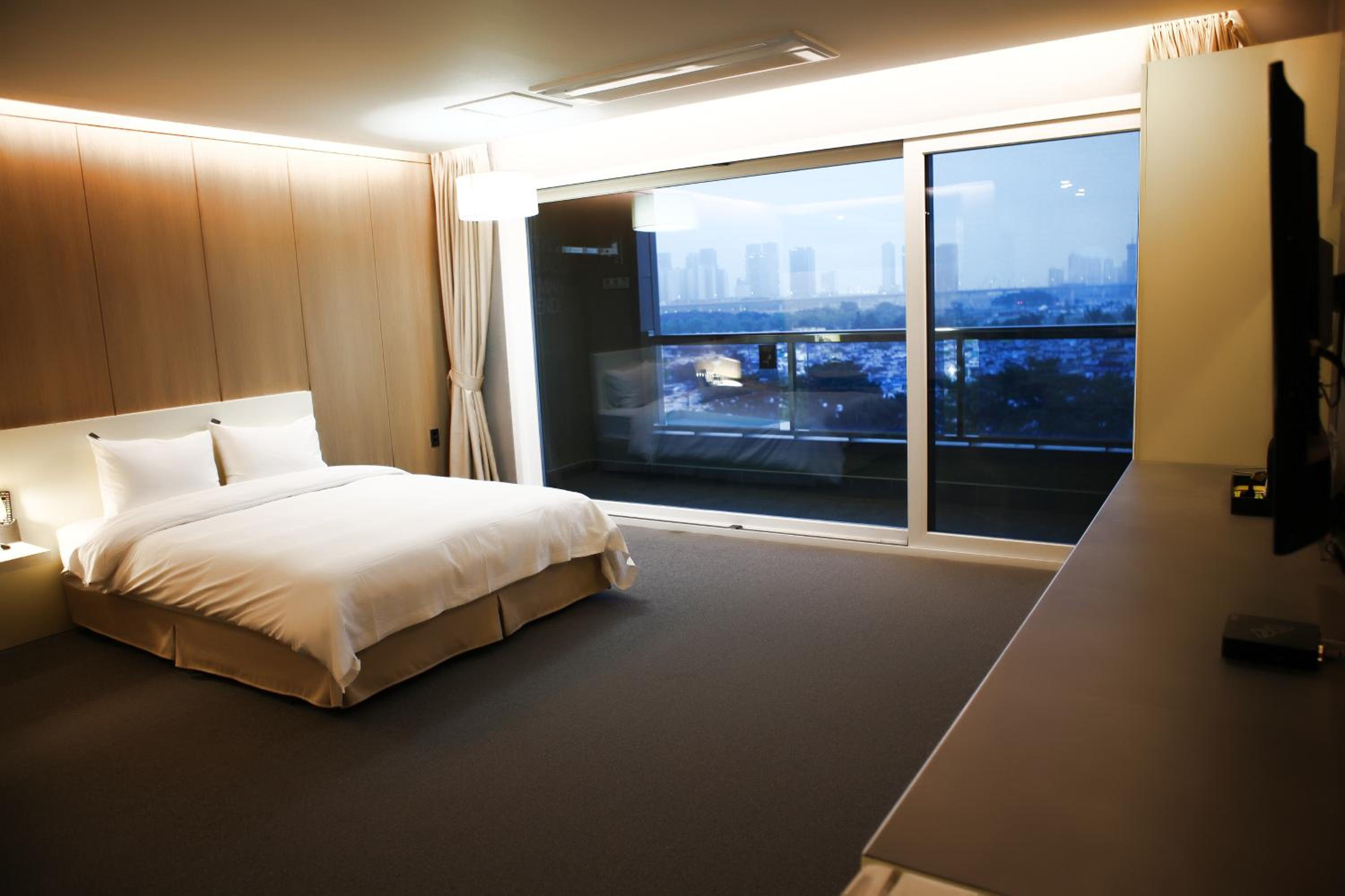 Deluxe Double Room with Sea View photo 1