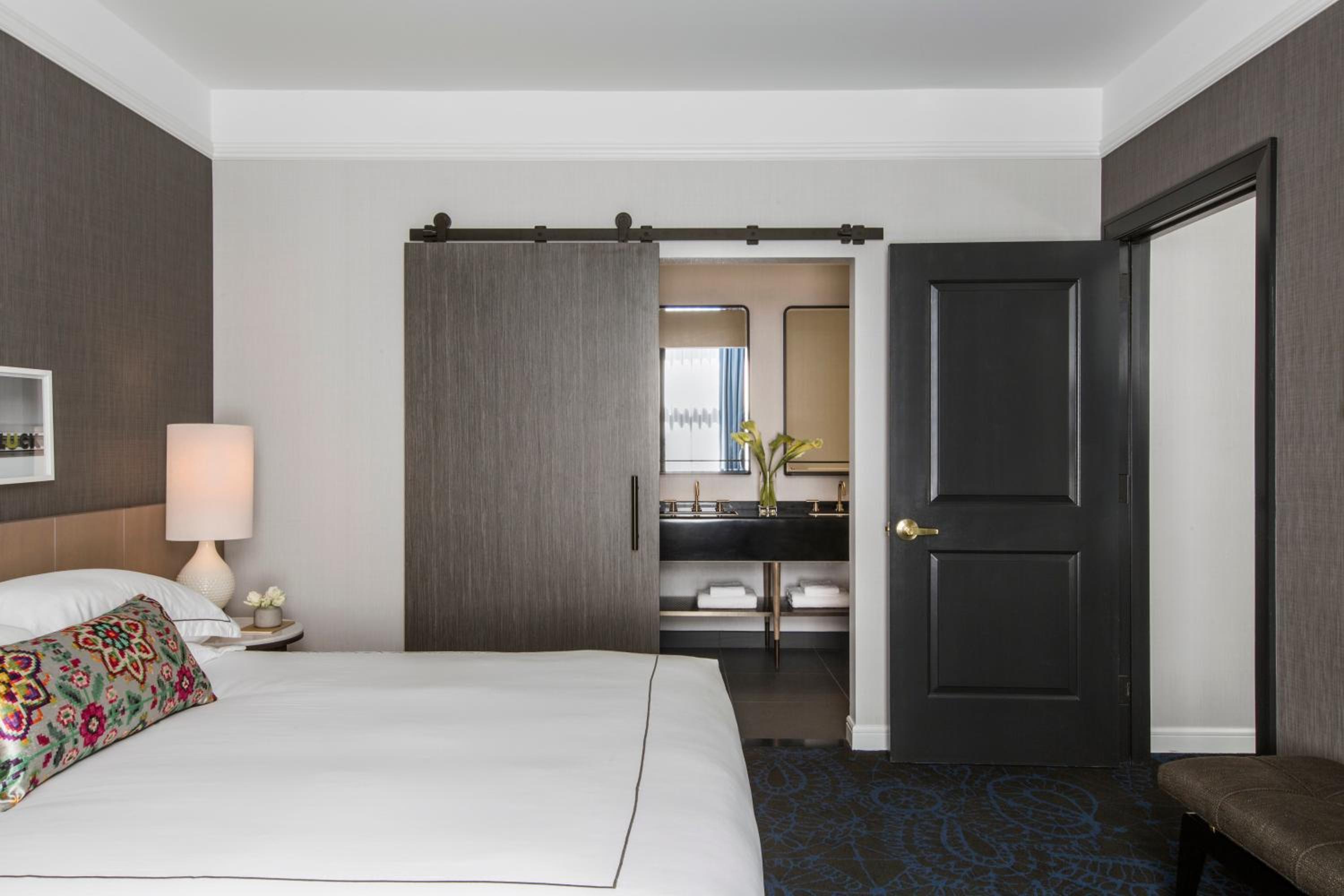 One-Bedroom Suite