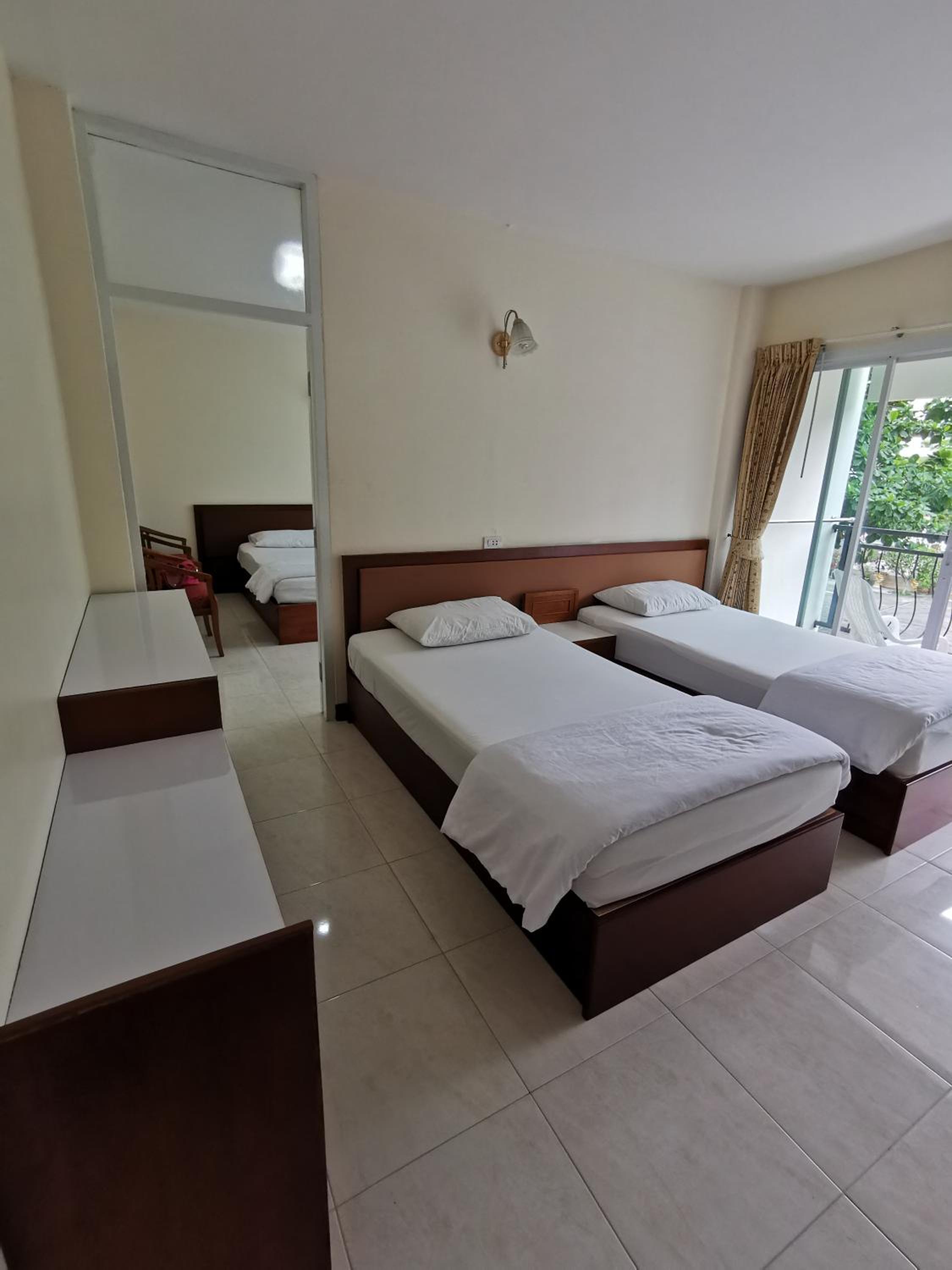 Family Room - B - Photo 6
