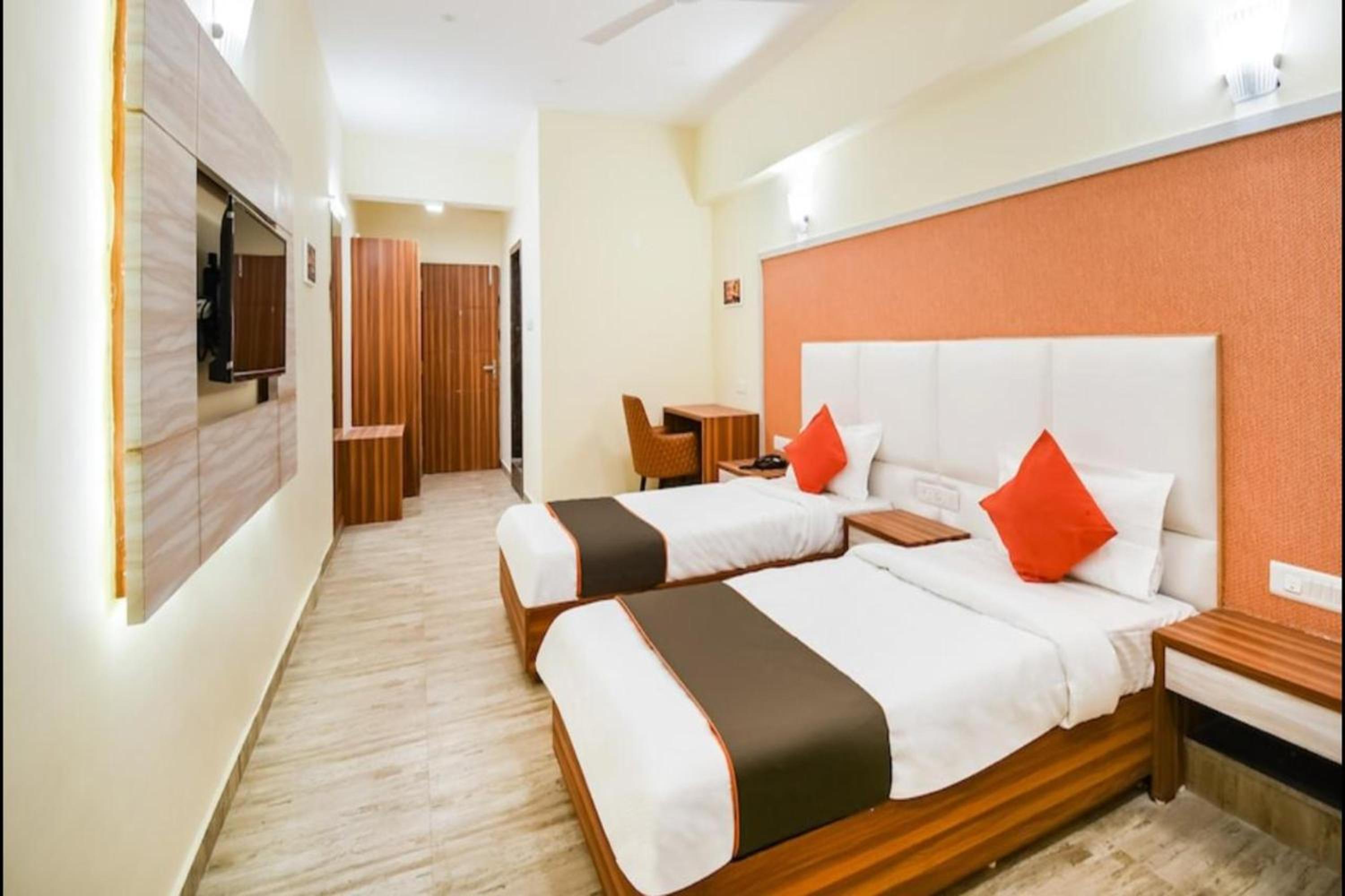 Deluxe Twin Room - Photo 4