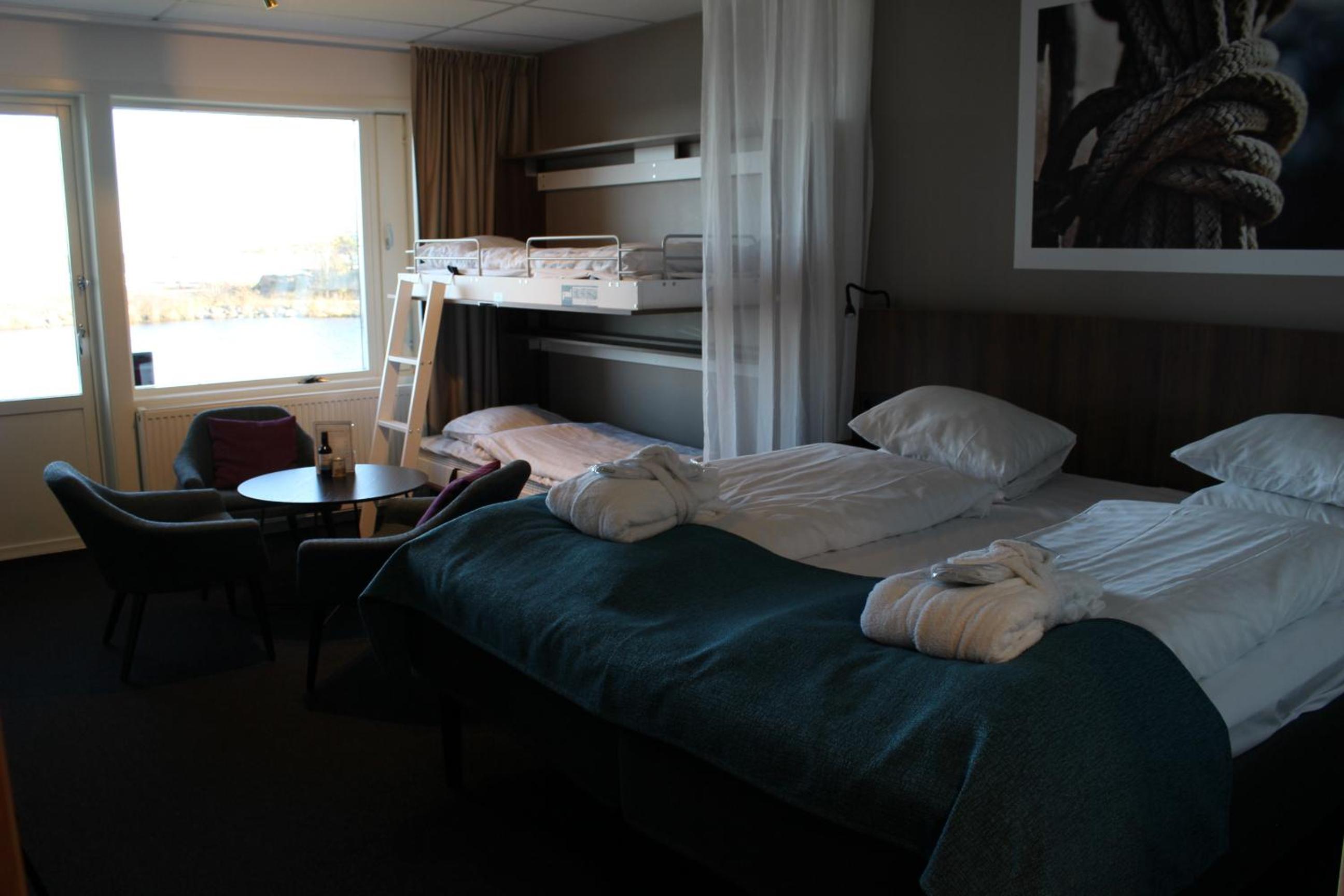 King Room with Sea View - Photo 14