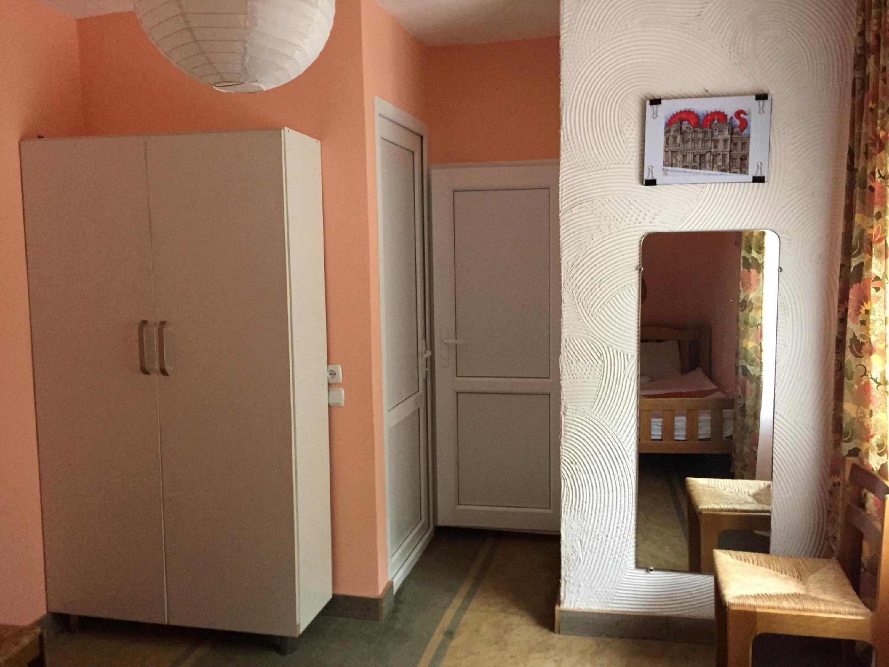 Standard Twin Room photo 3