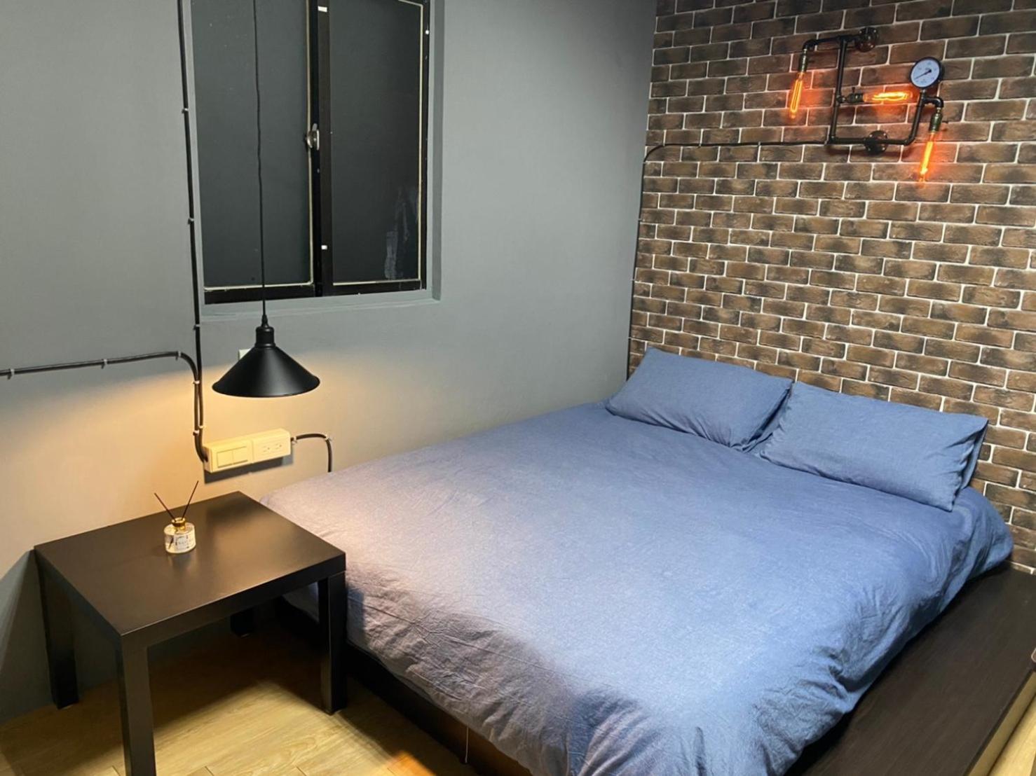 Double Room With Shared Bathroom photo 2