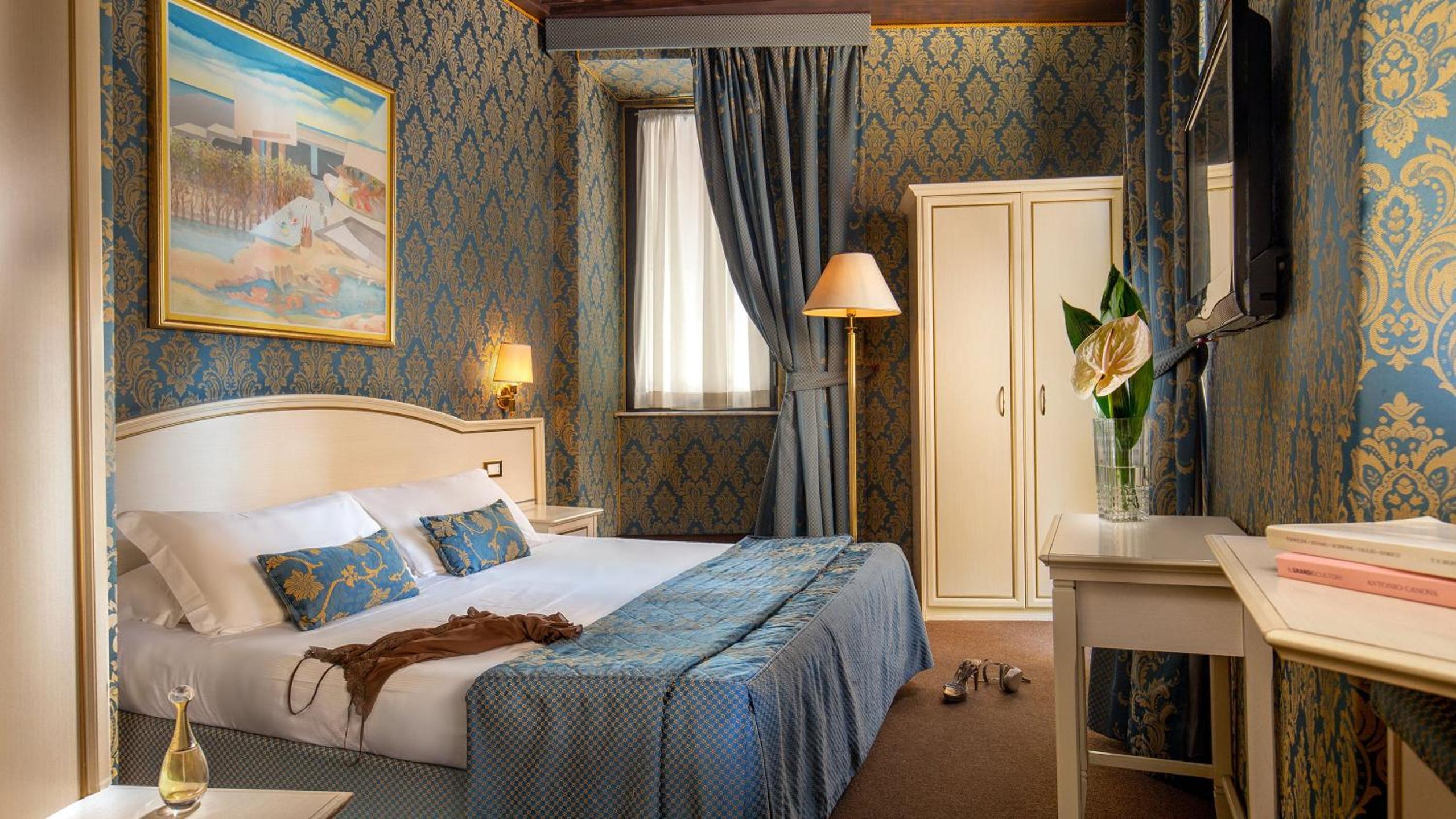 Economy Double Room photo 1