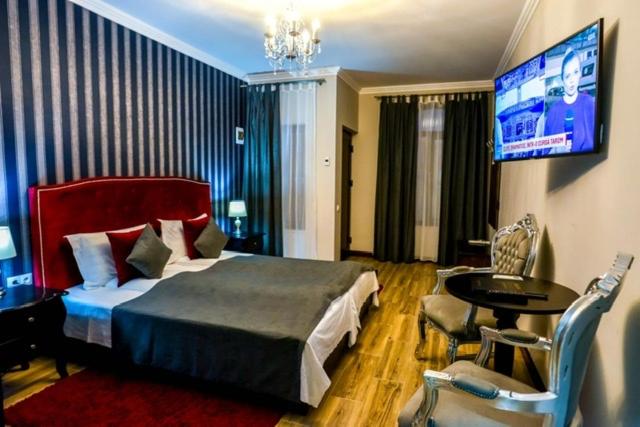 Superior Deluxe Double or Twin Room  - Photo 11