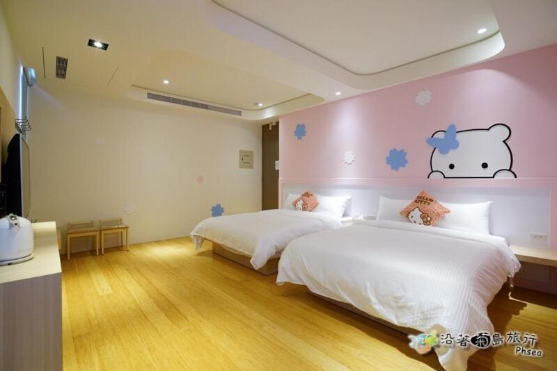 Quadruple Room with Terrace photo 2