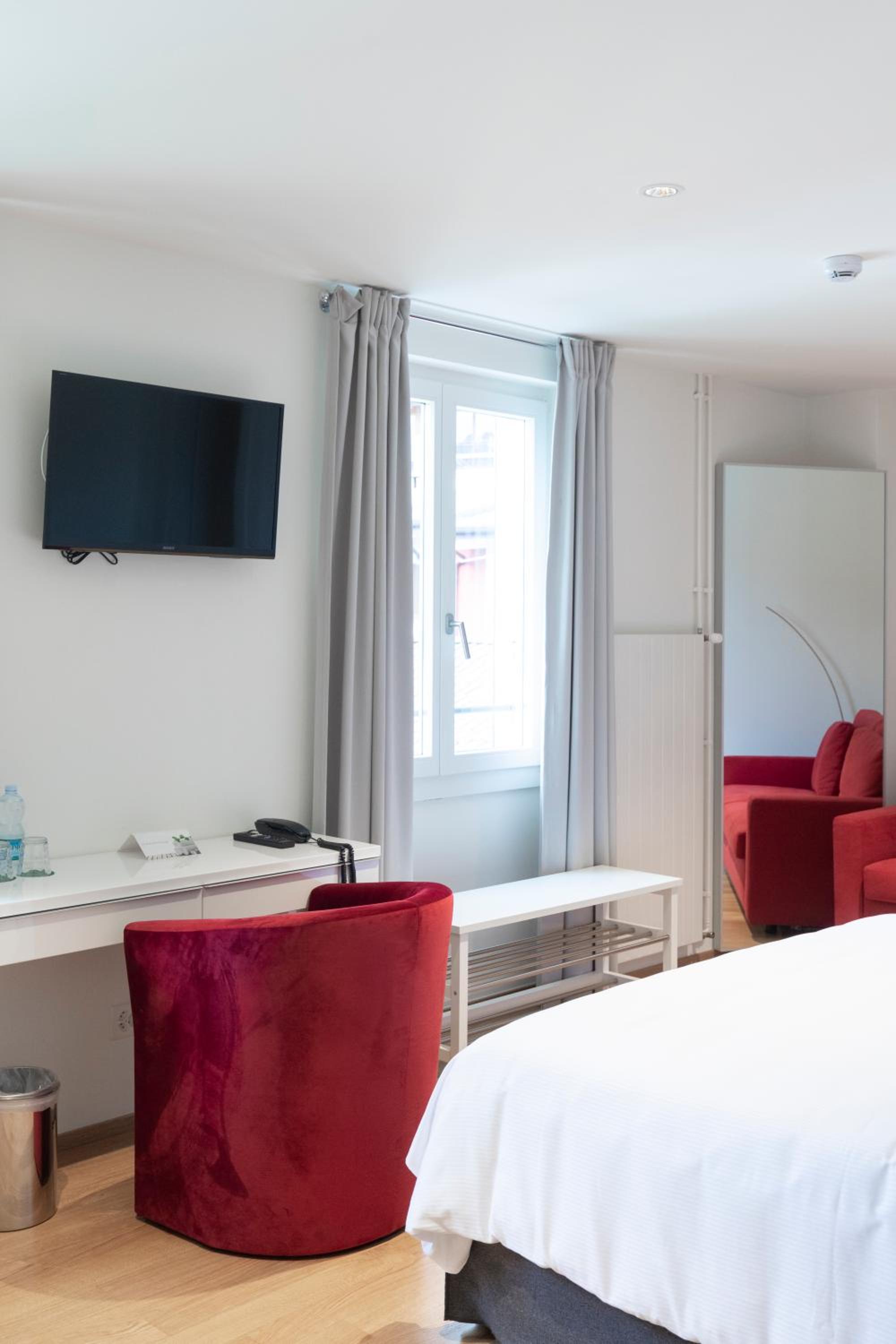 Double Room - Photo 1