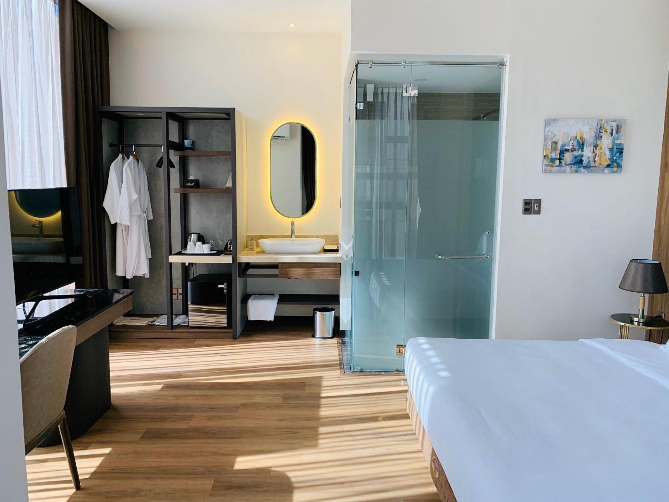 Deluxe Double Room - Photo 1