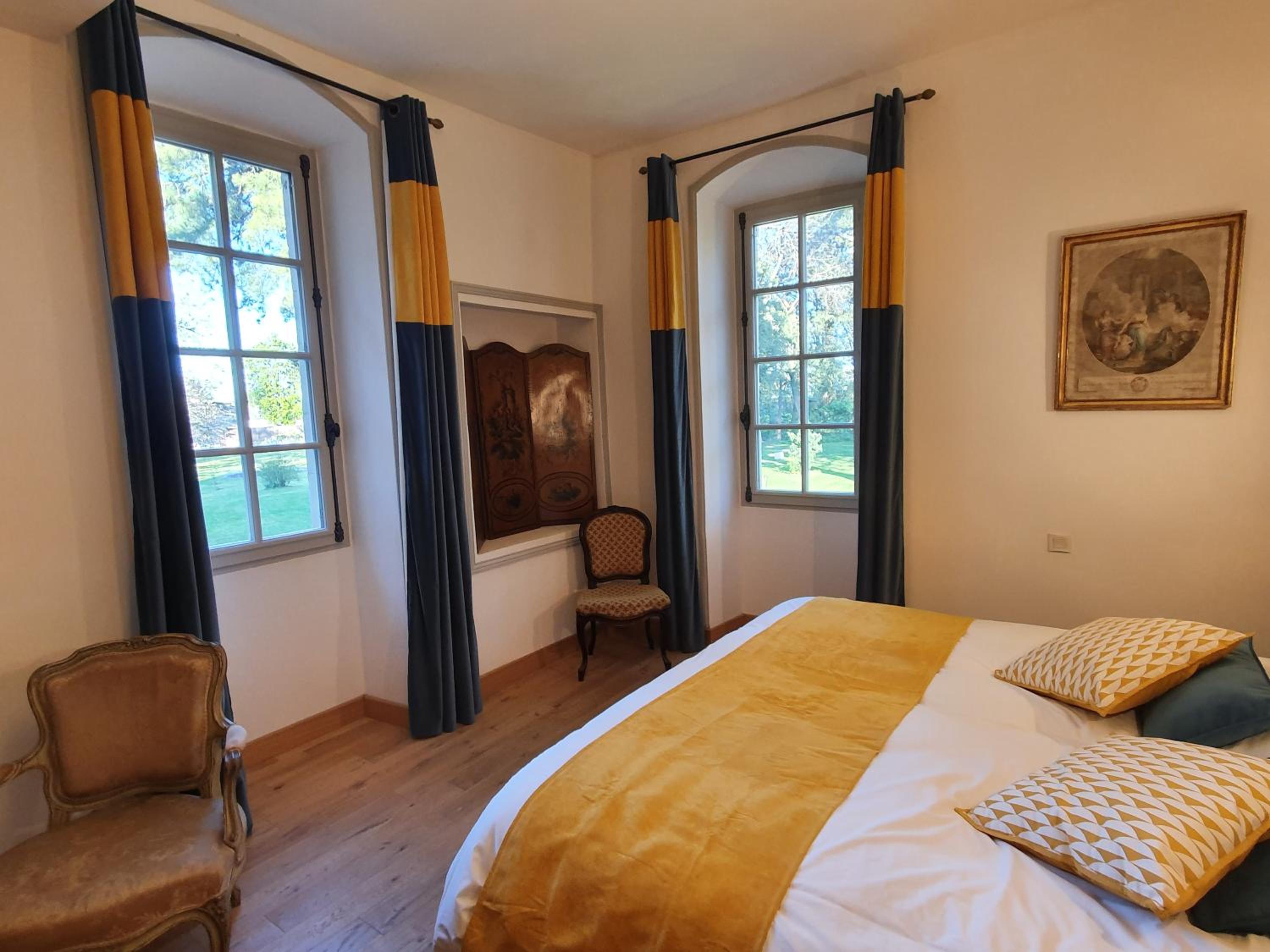 King Room with Garden View photo 2