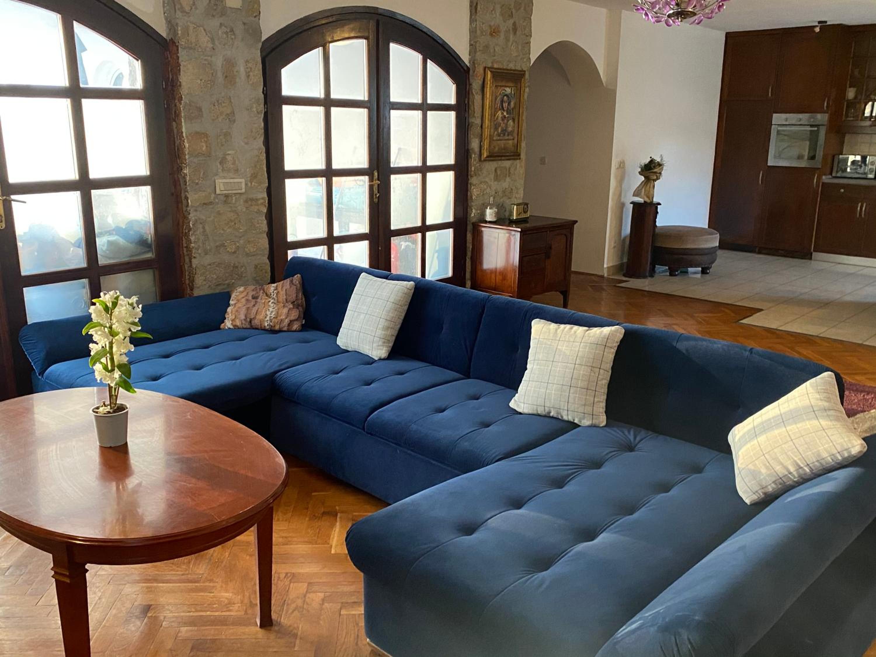 Villa photo 1