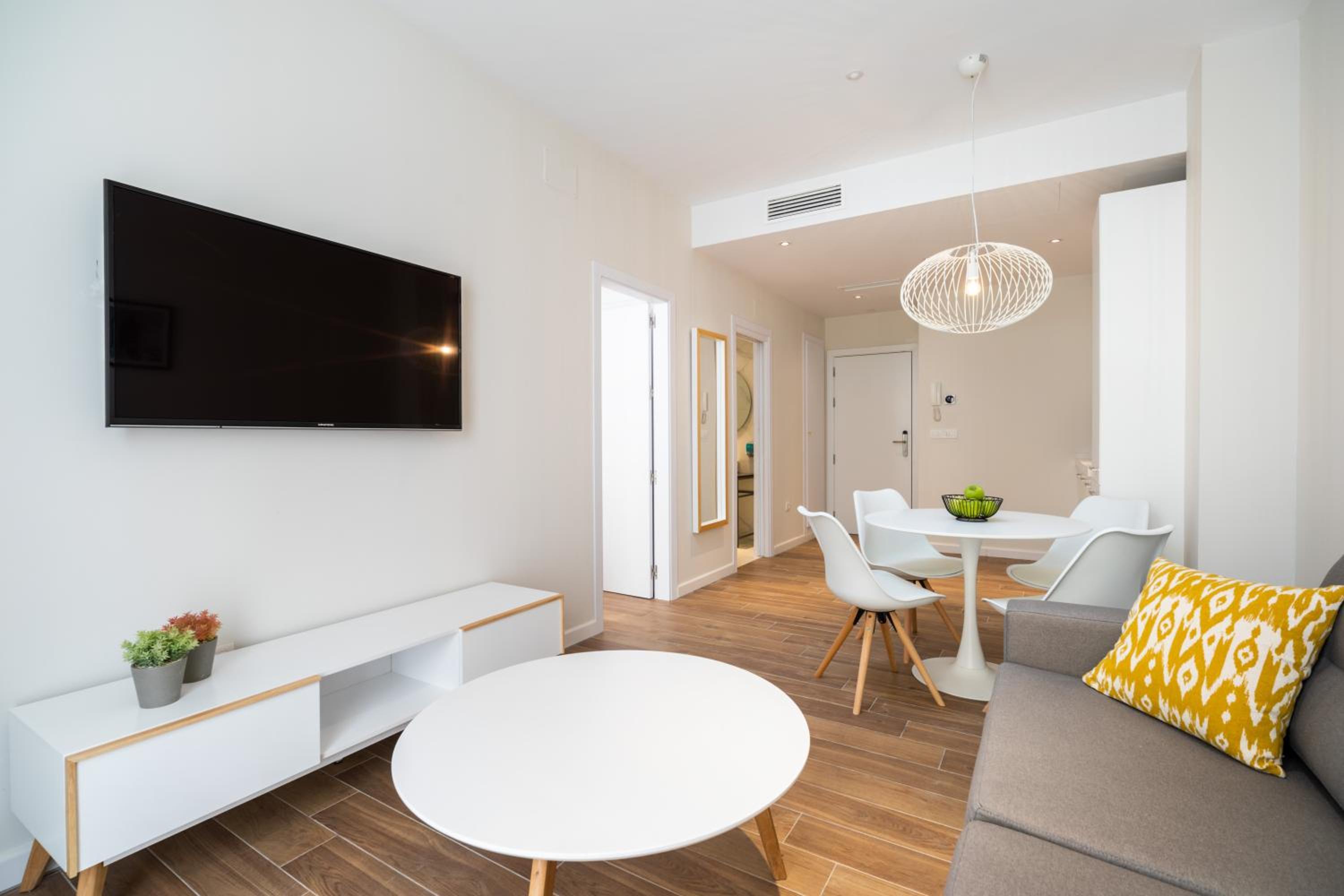 Two-Bedroom Apartment - Photo 3