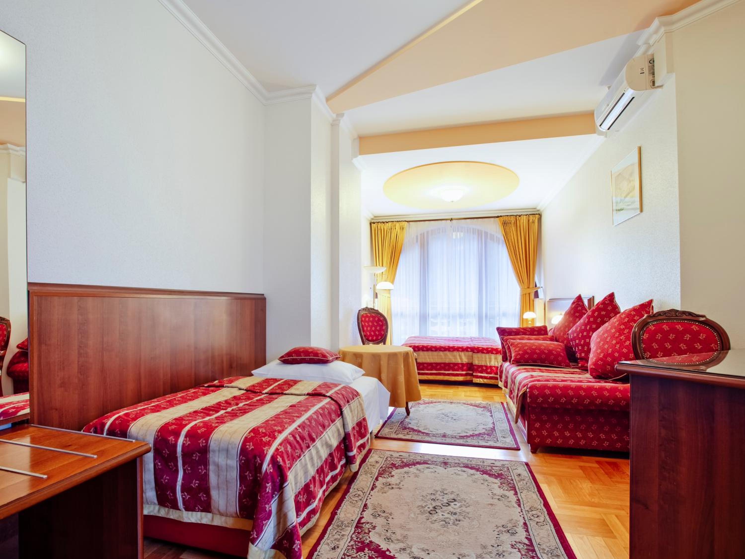 Standard Triple Room photo 1