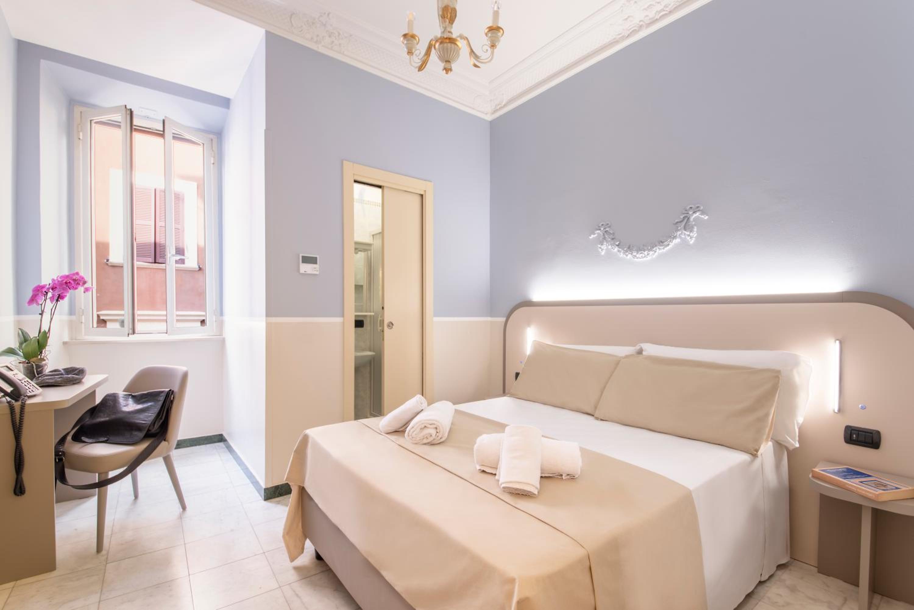 Petite Chambre Double ou Lits Jumeaux Classique