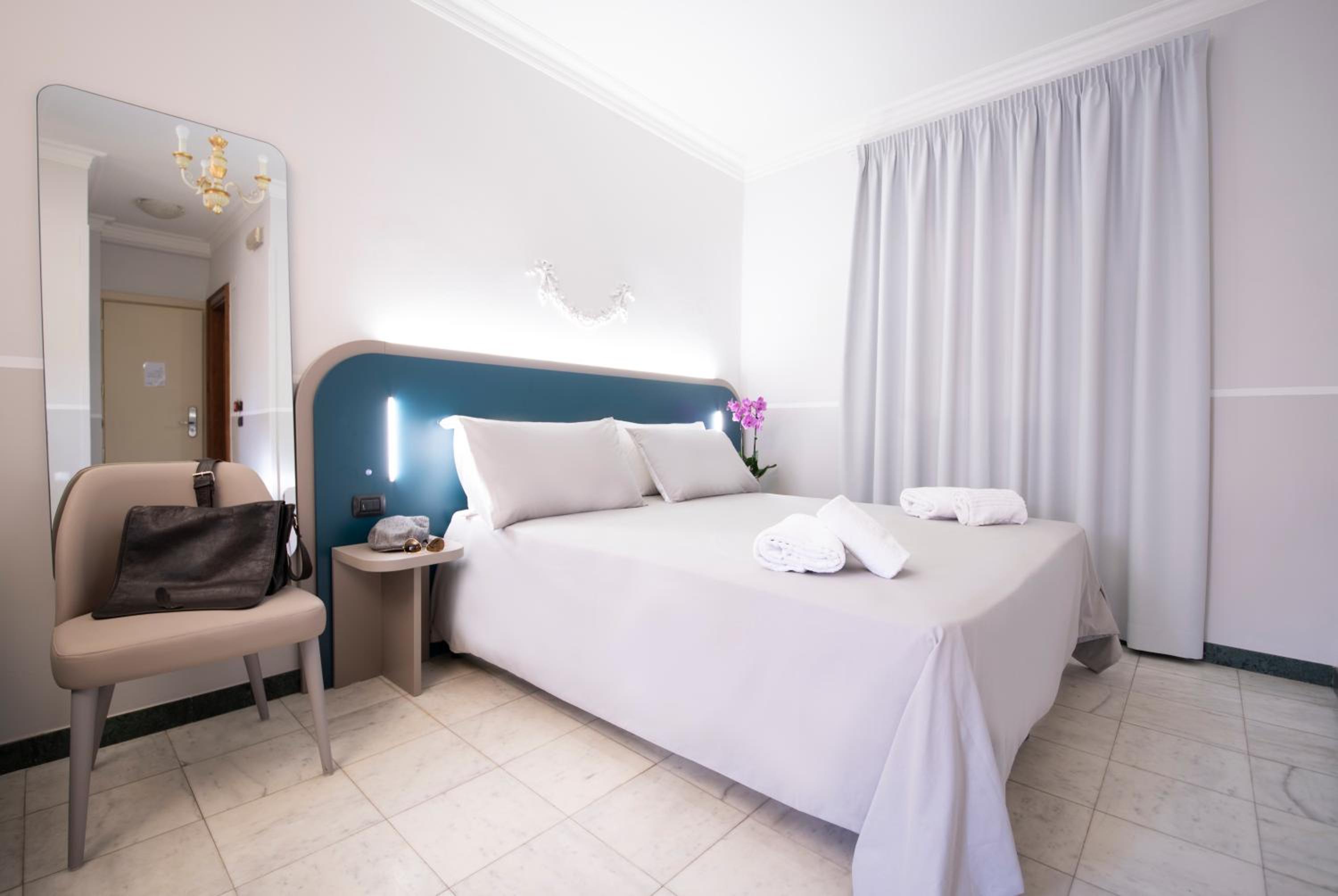 Deluxe Double Room with Terrace