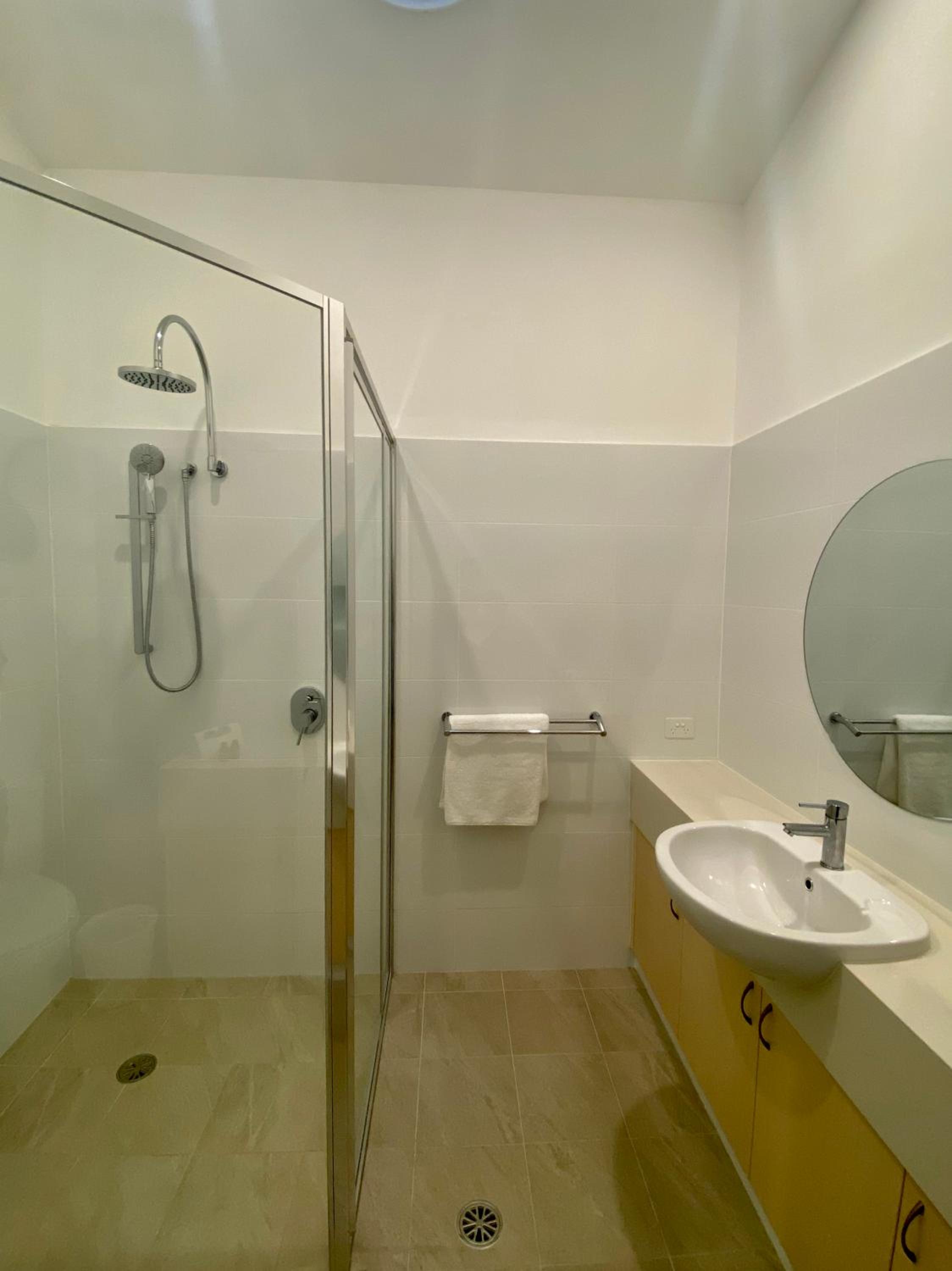 One-Bedroom Apartment Street Side - Photo 9