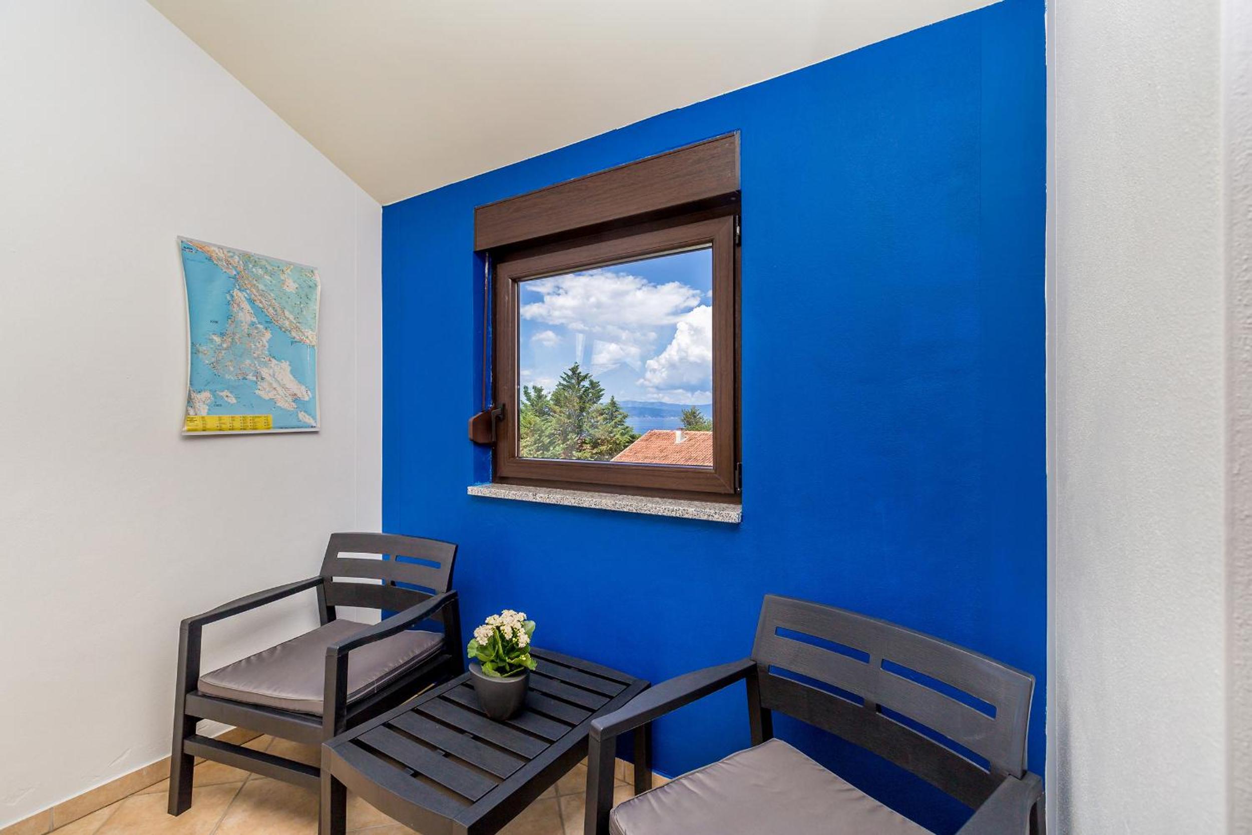 Budget Double Room - Photo 16