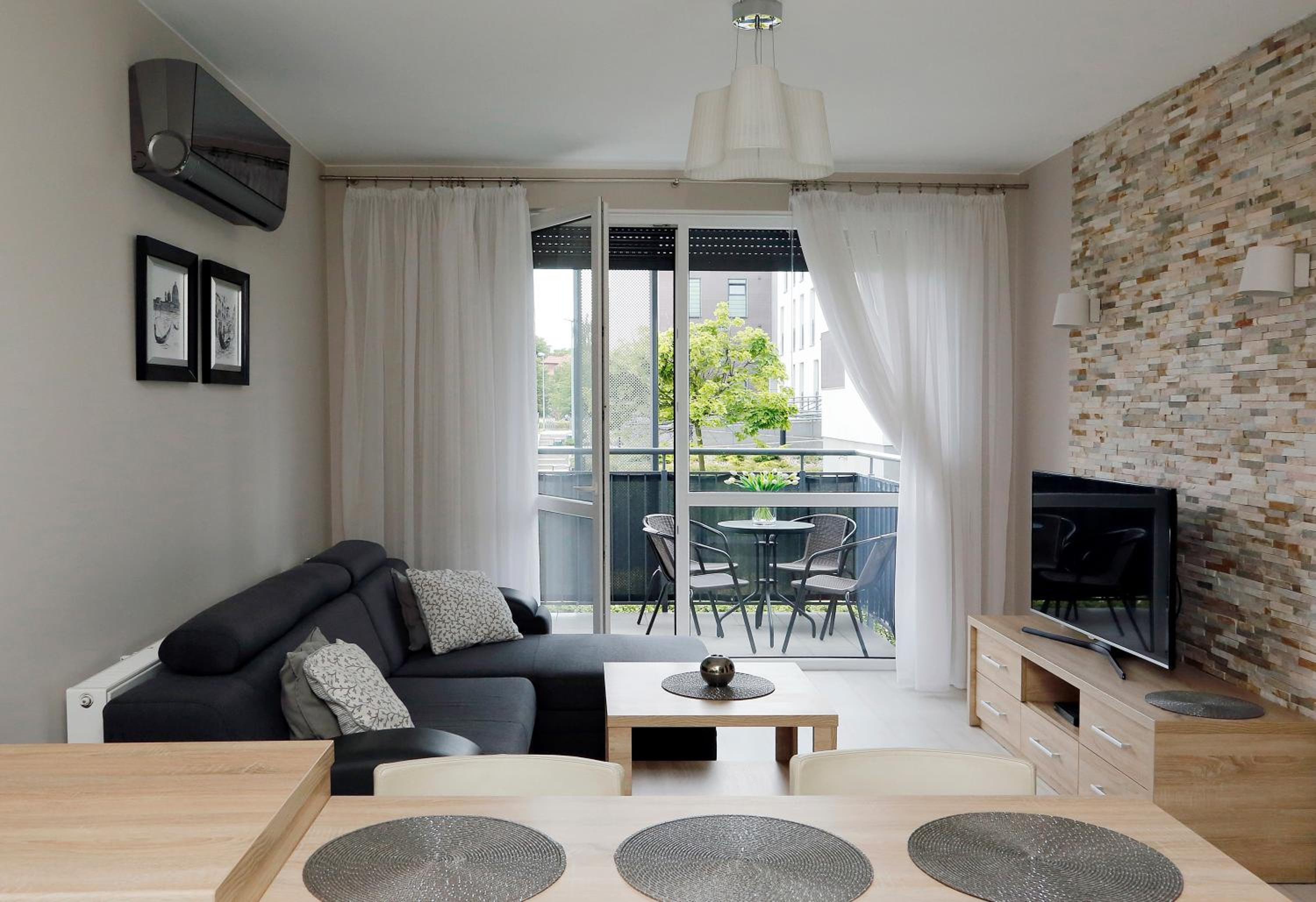 Apartment photo 1