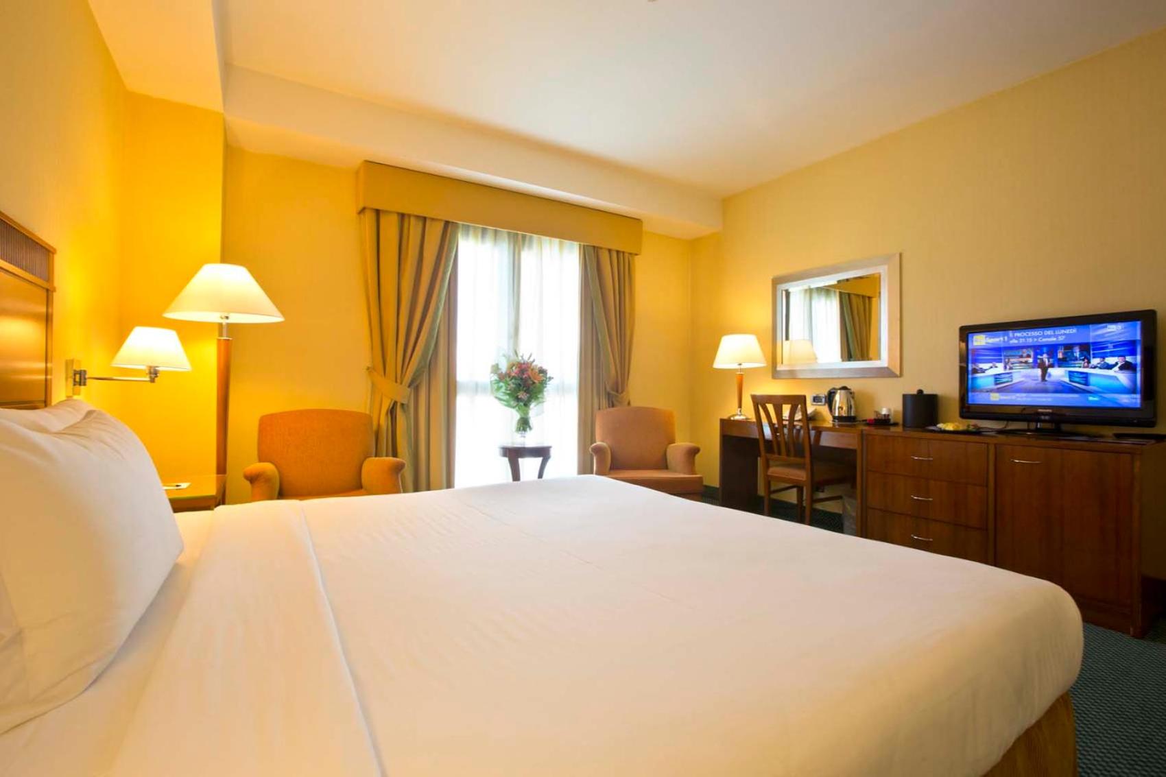 Double Room - Disability Access - Photo 2