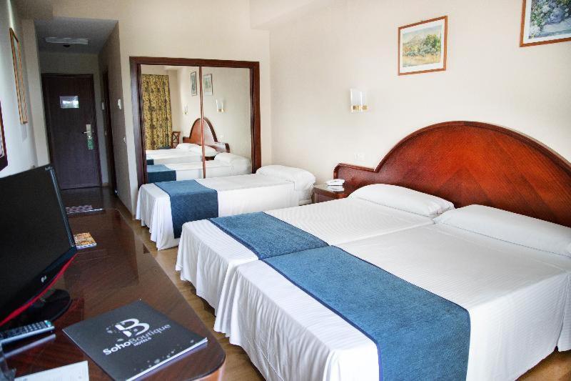 Habitación #18914358