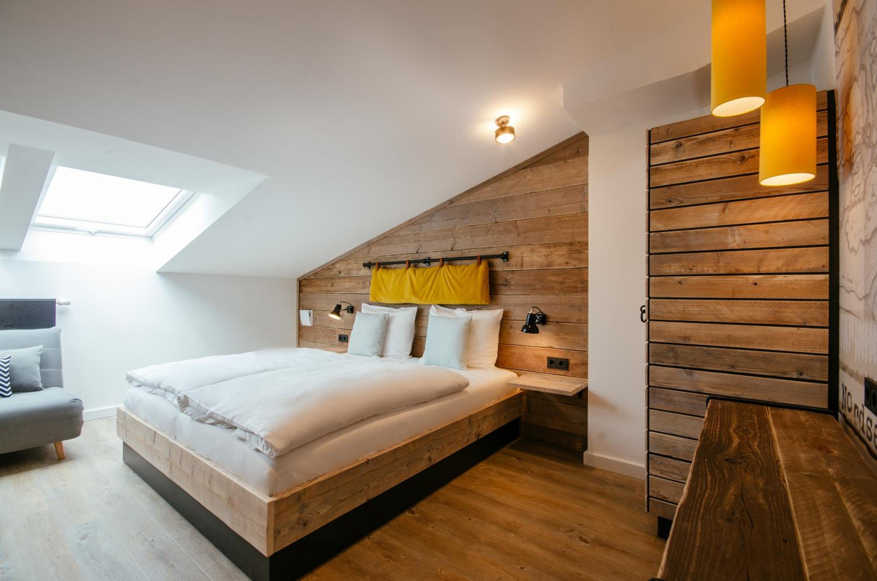 Double Room with Extra Bed - Photo 3