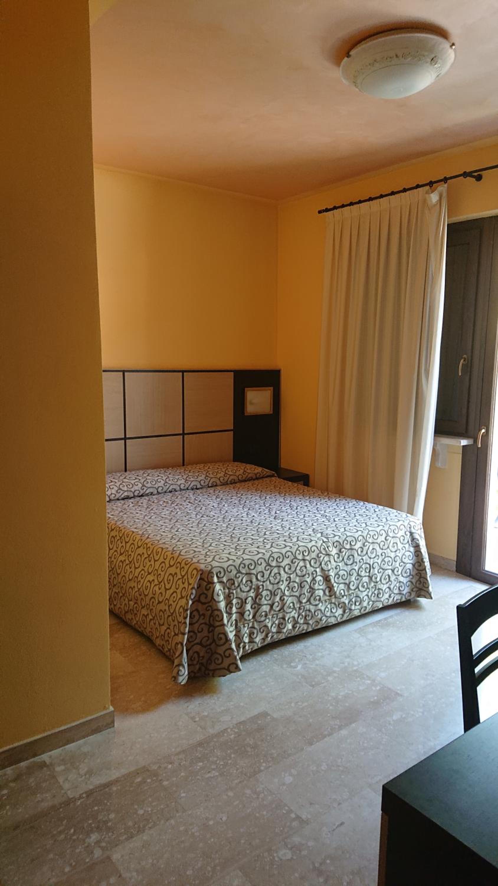 Double or Twin Room photo 3