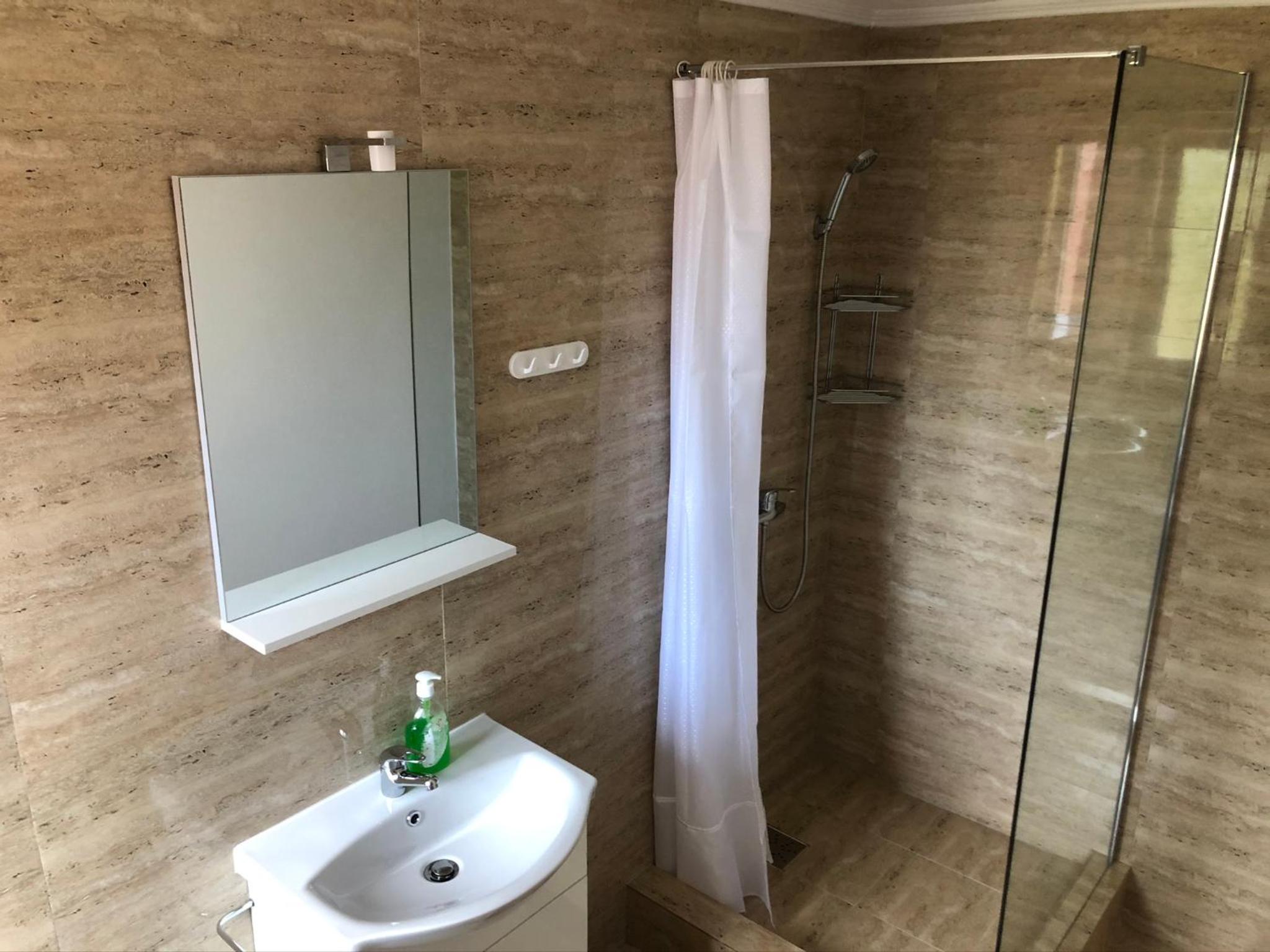 Triple Room with Bathroom photo 2