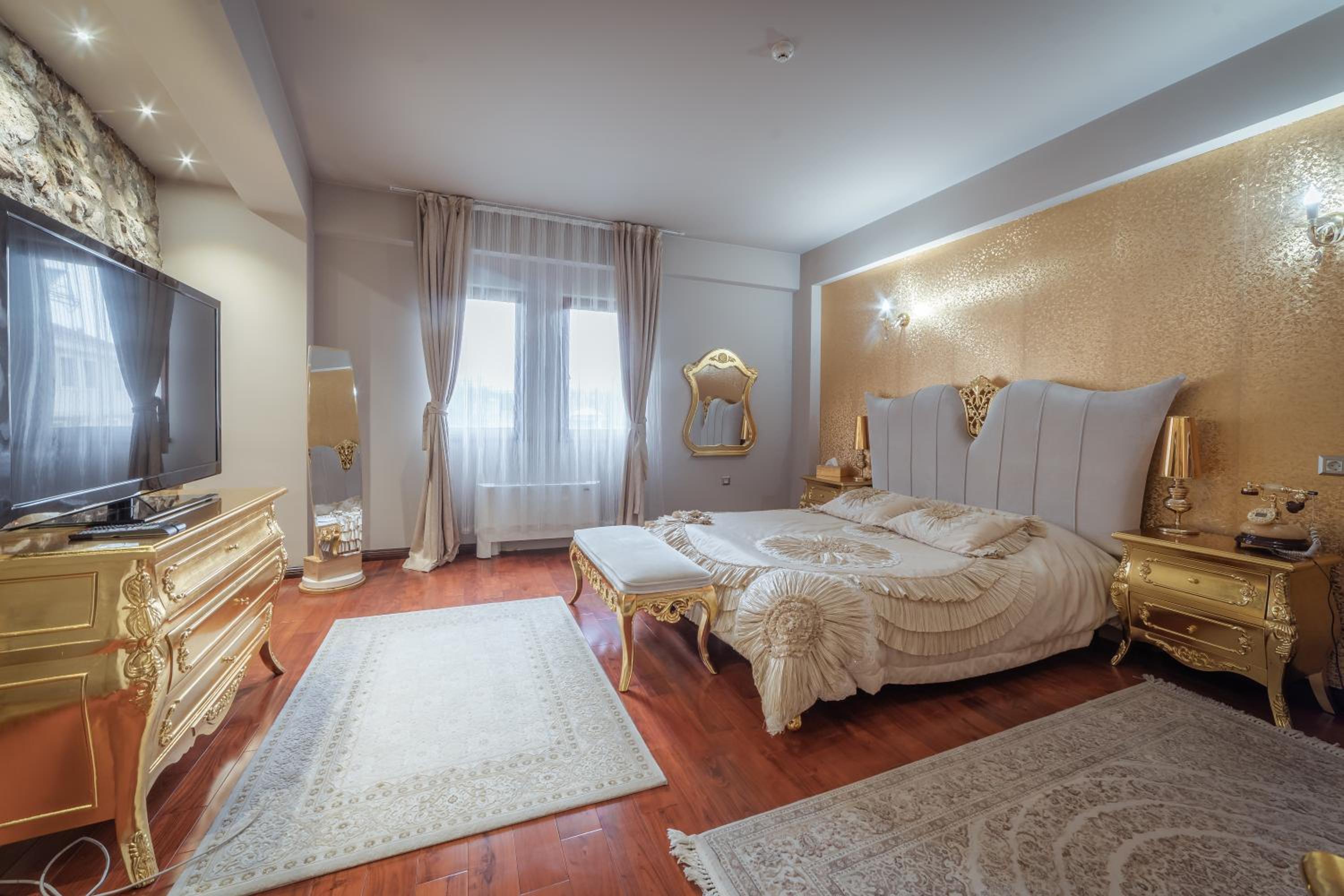 Presidential Suite