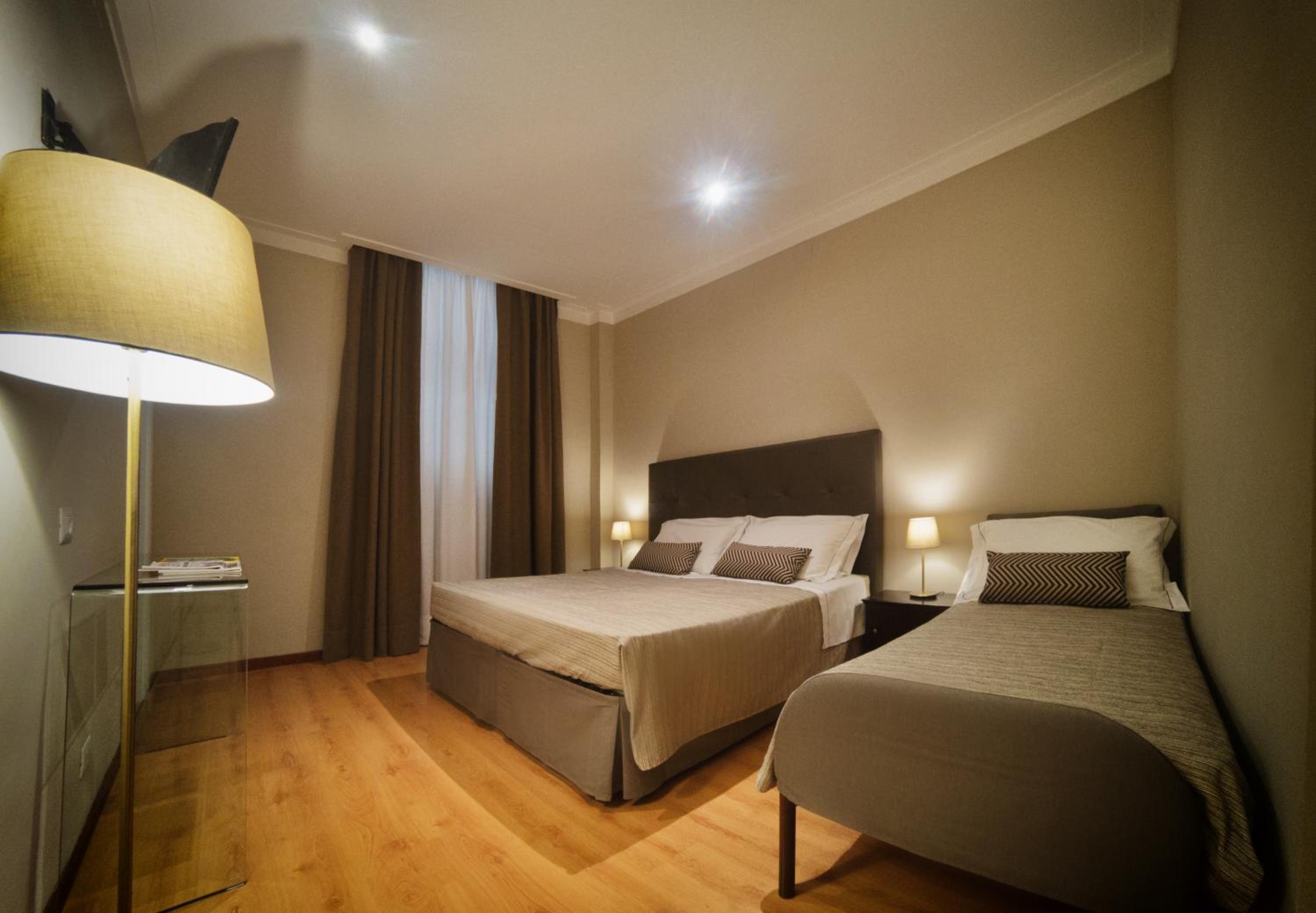 Executive Triple Room with Spa Access photo 3