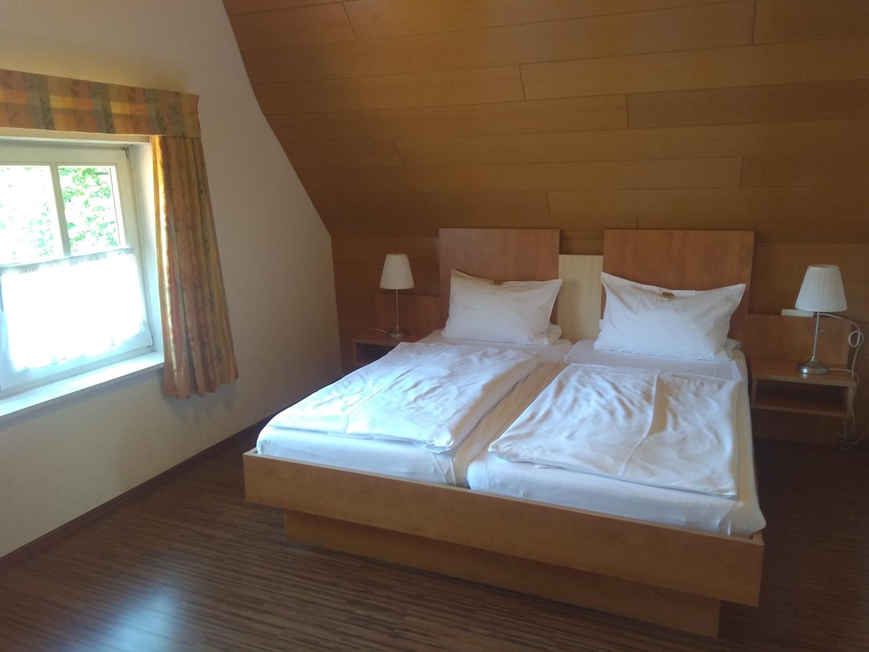 Standard Double Room photo 2