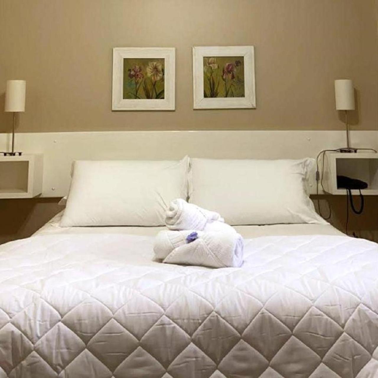 Double Room with Balcony (2 Adults + 1 Child) photo 2