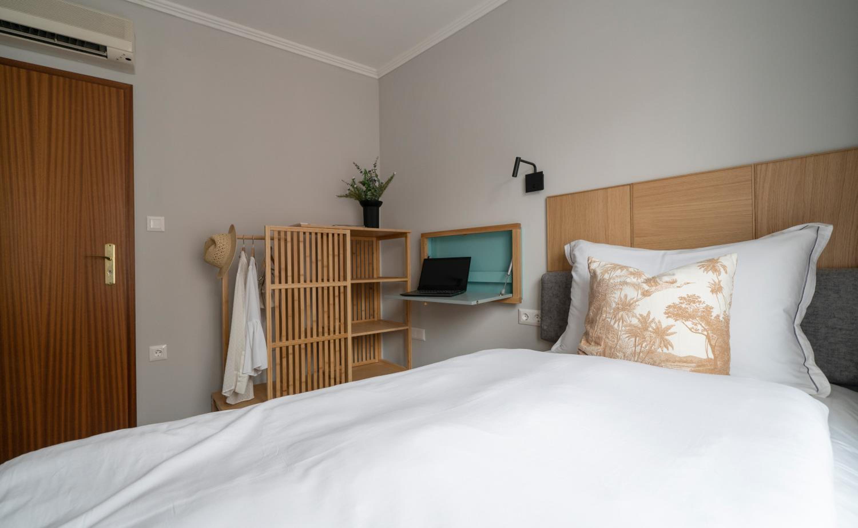 Single Room photo 3