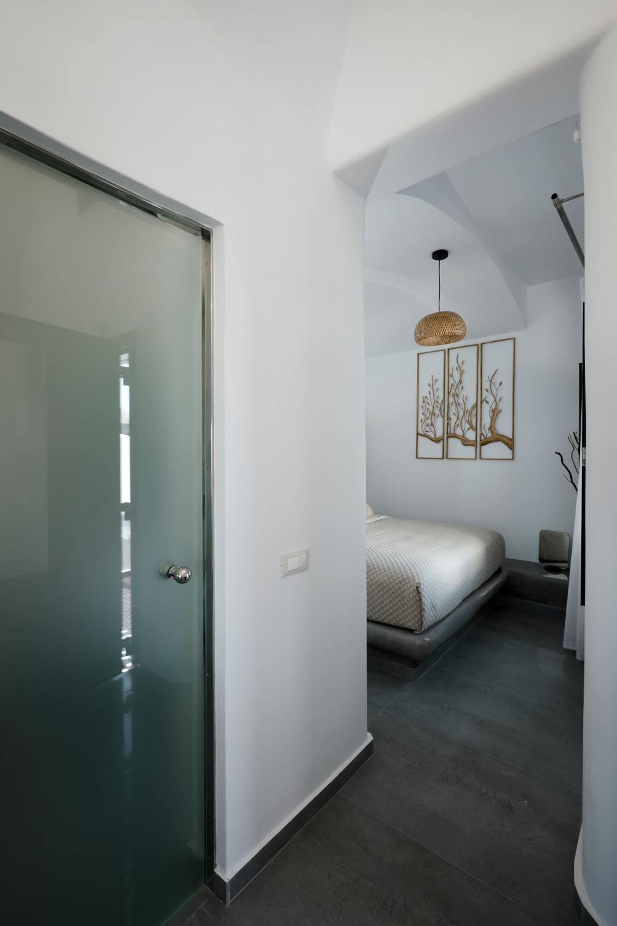 Elegant Suite with outdoor heated private Jacuzzi photo 2
