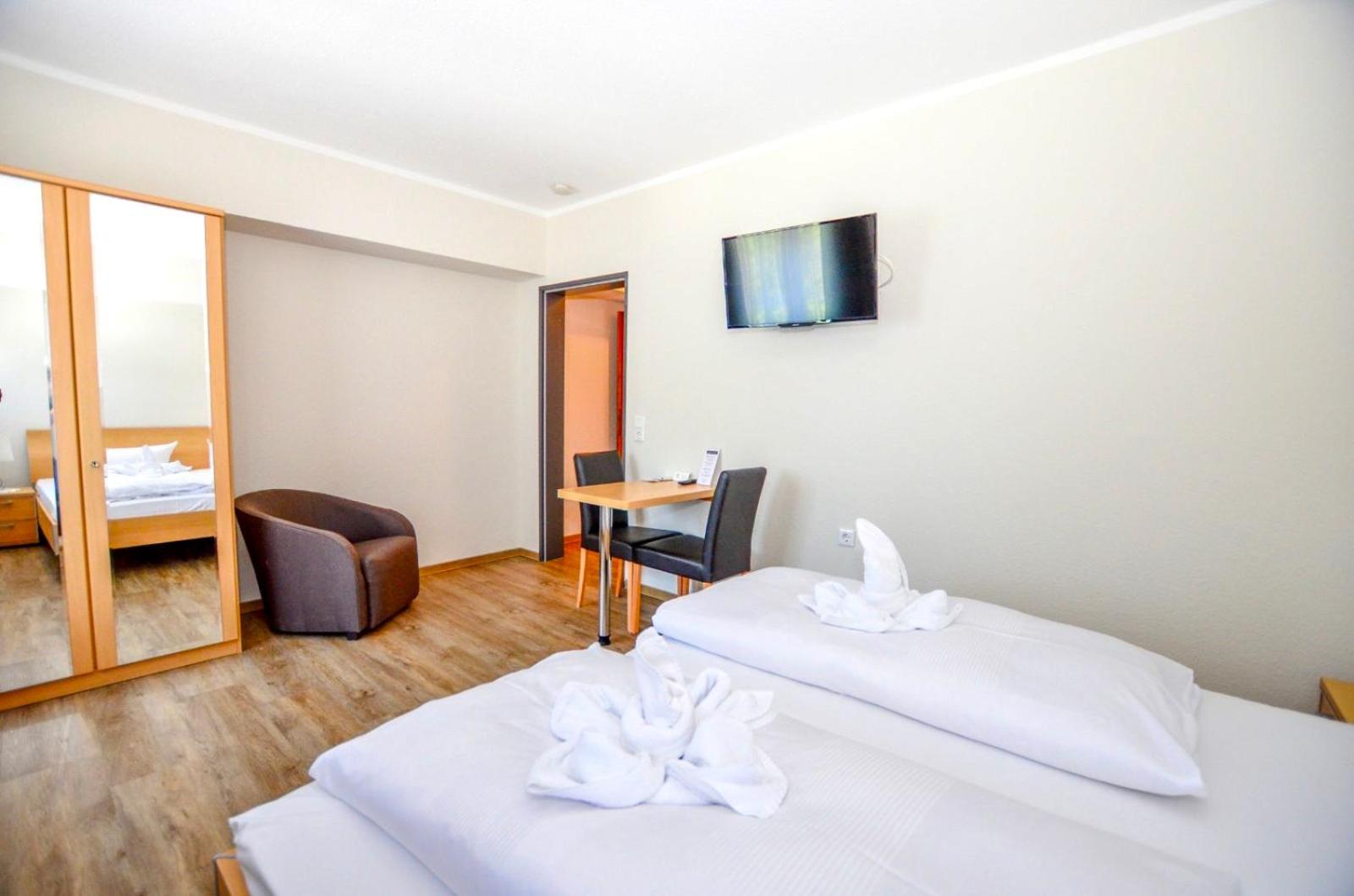 Standard Double Room photo 2