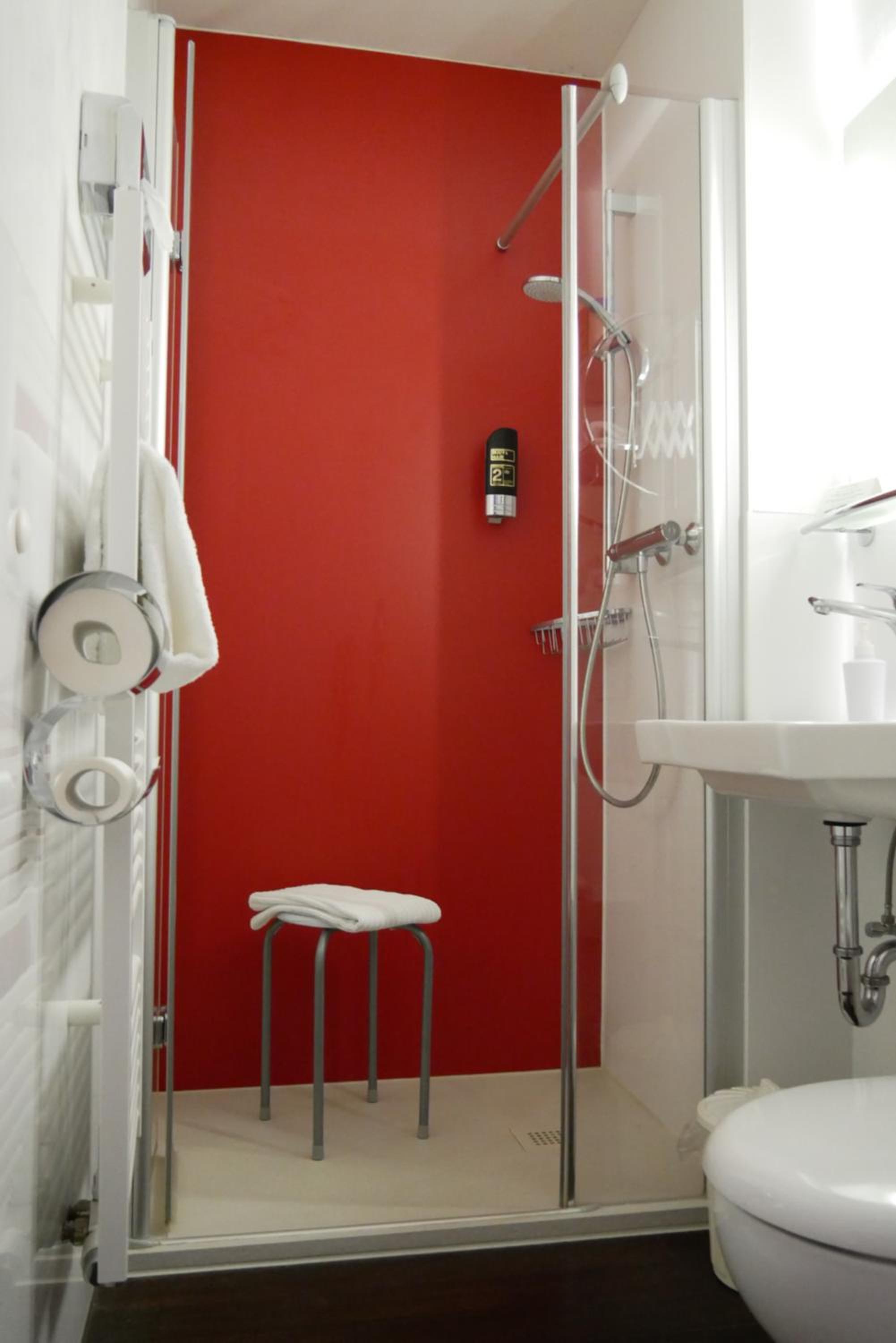 Single Room photo 2
