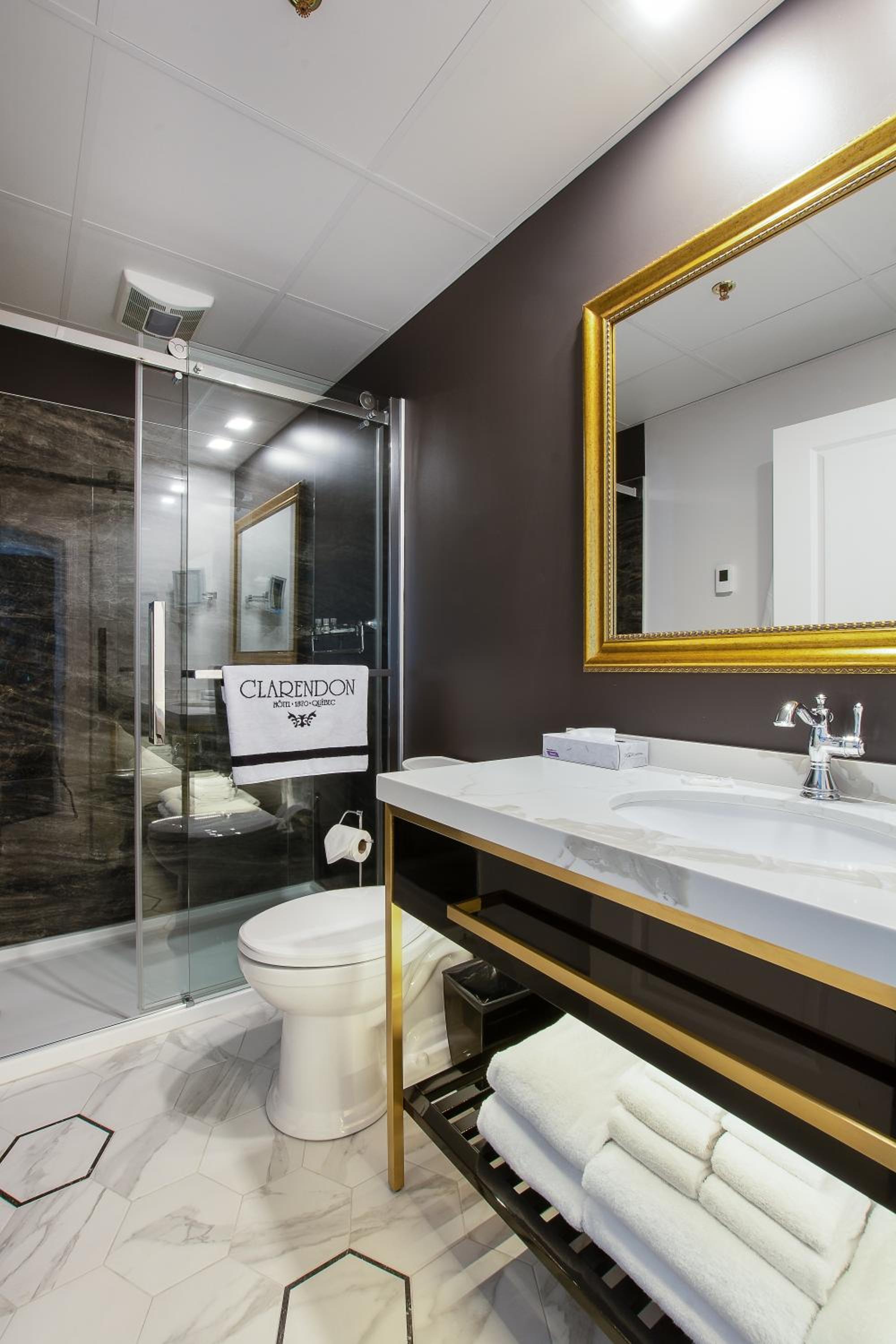 Corporate King Room
