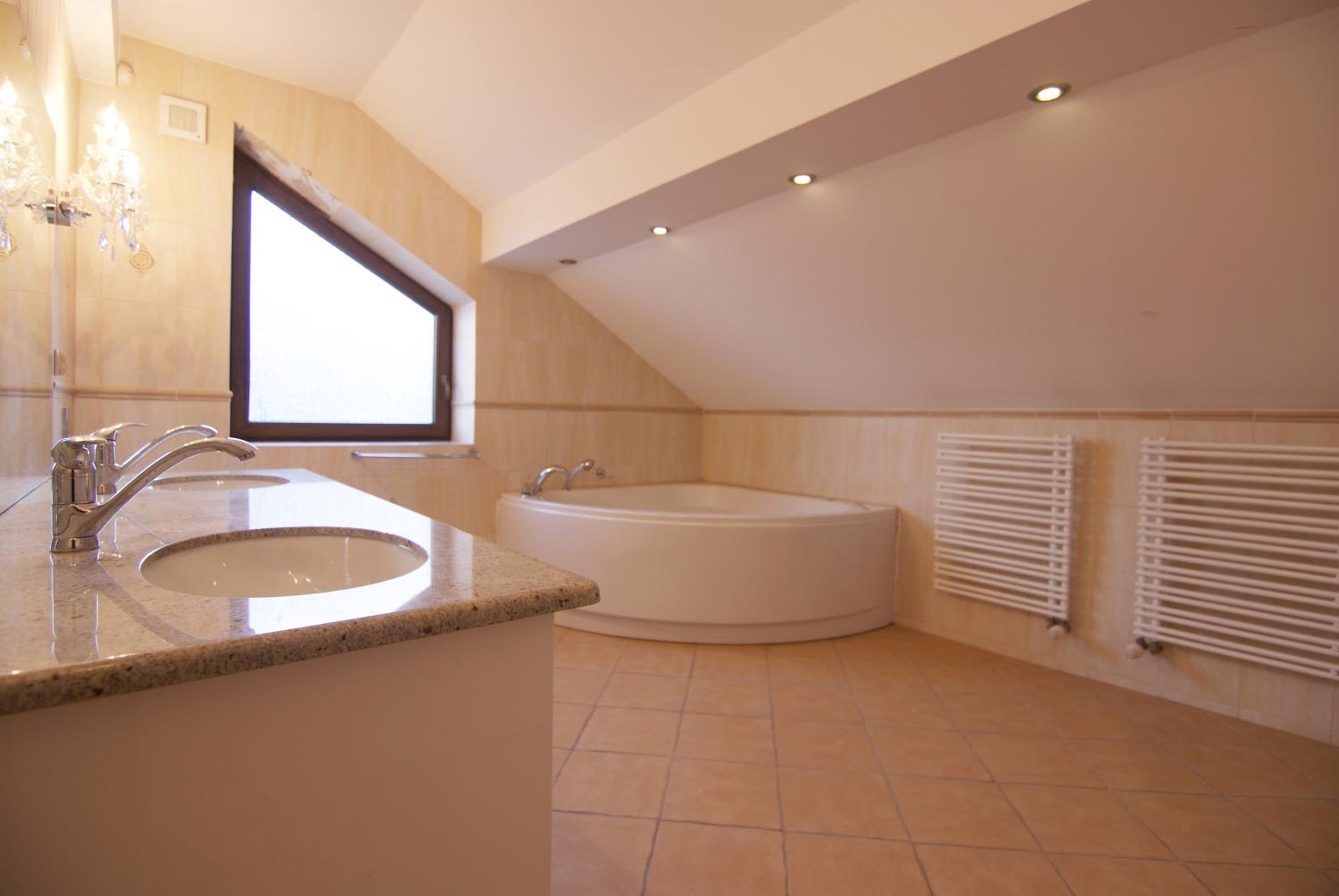 Villa photo 3