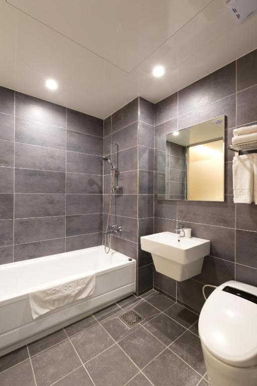 Deluxe Quadruple Room photo 2